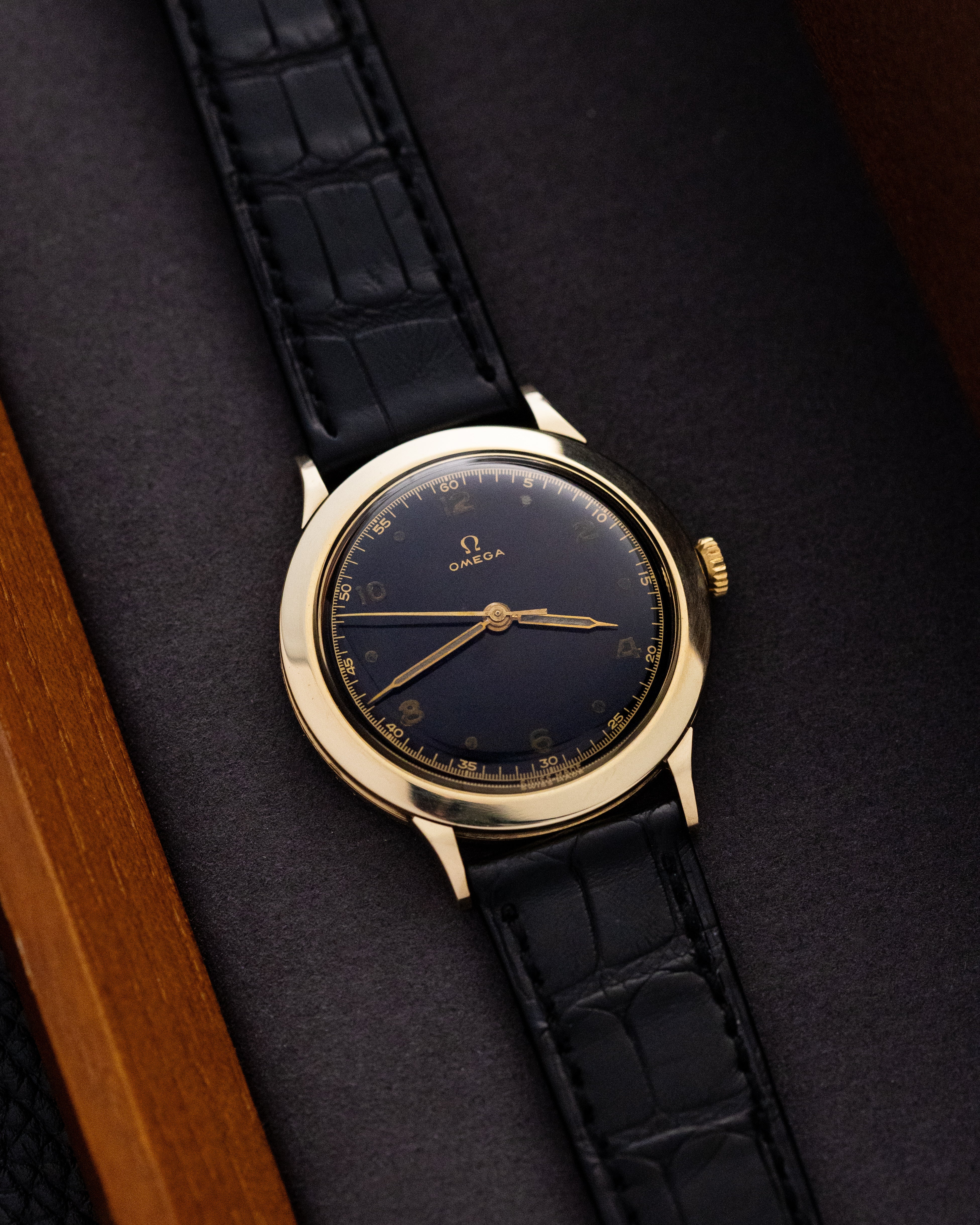 Vintage Omega Swiss Watch, Ref. 14309 Black Radium Gilt Dial 14K Gold Cal. 371 from 1947 - DuMarko