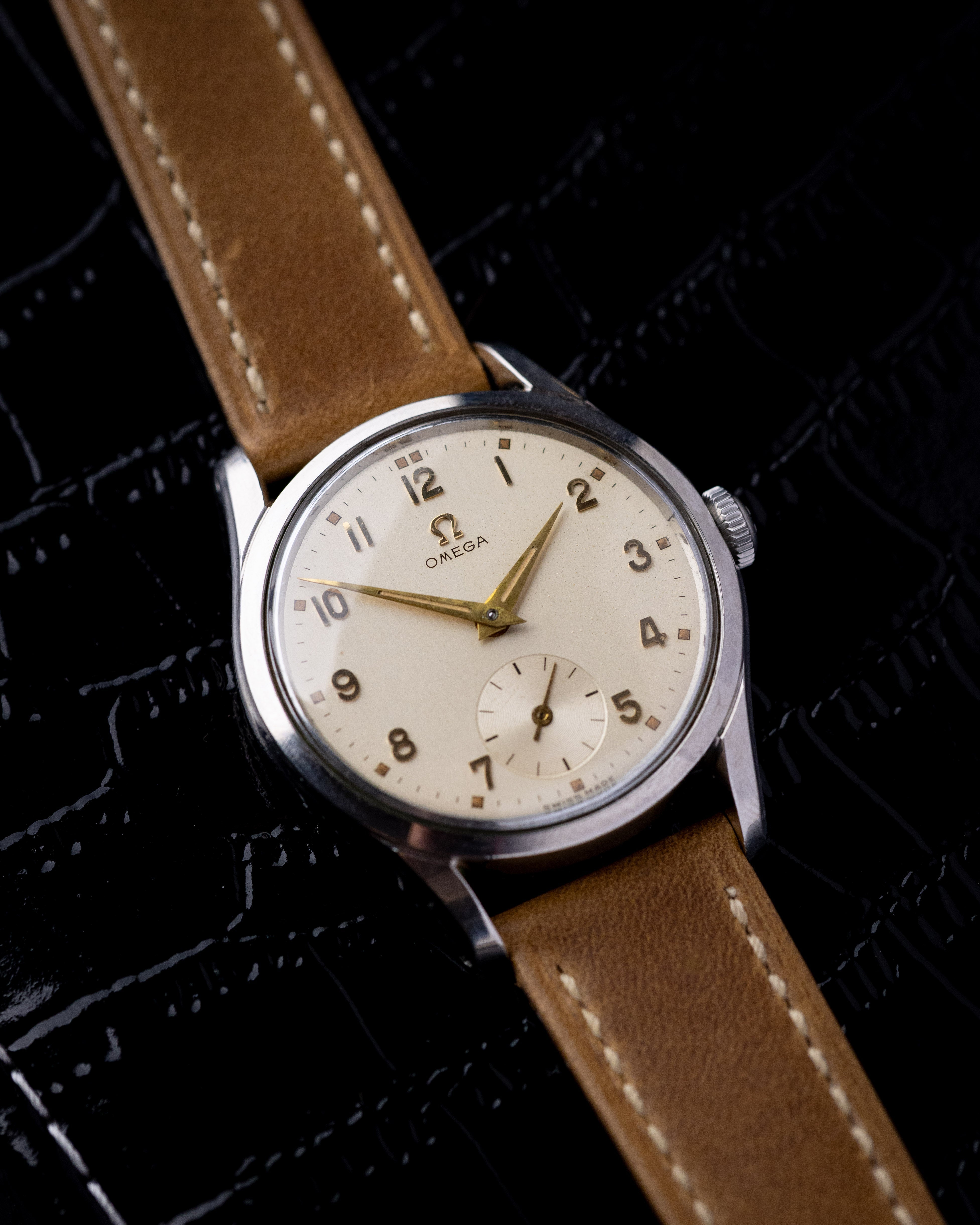 Vintage Omega Swiss Watch, Ref. 2639 - 11, Cream Patina Dial, Sub Seconds, Cal. 266 from 1952 - DuMarko