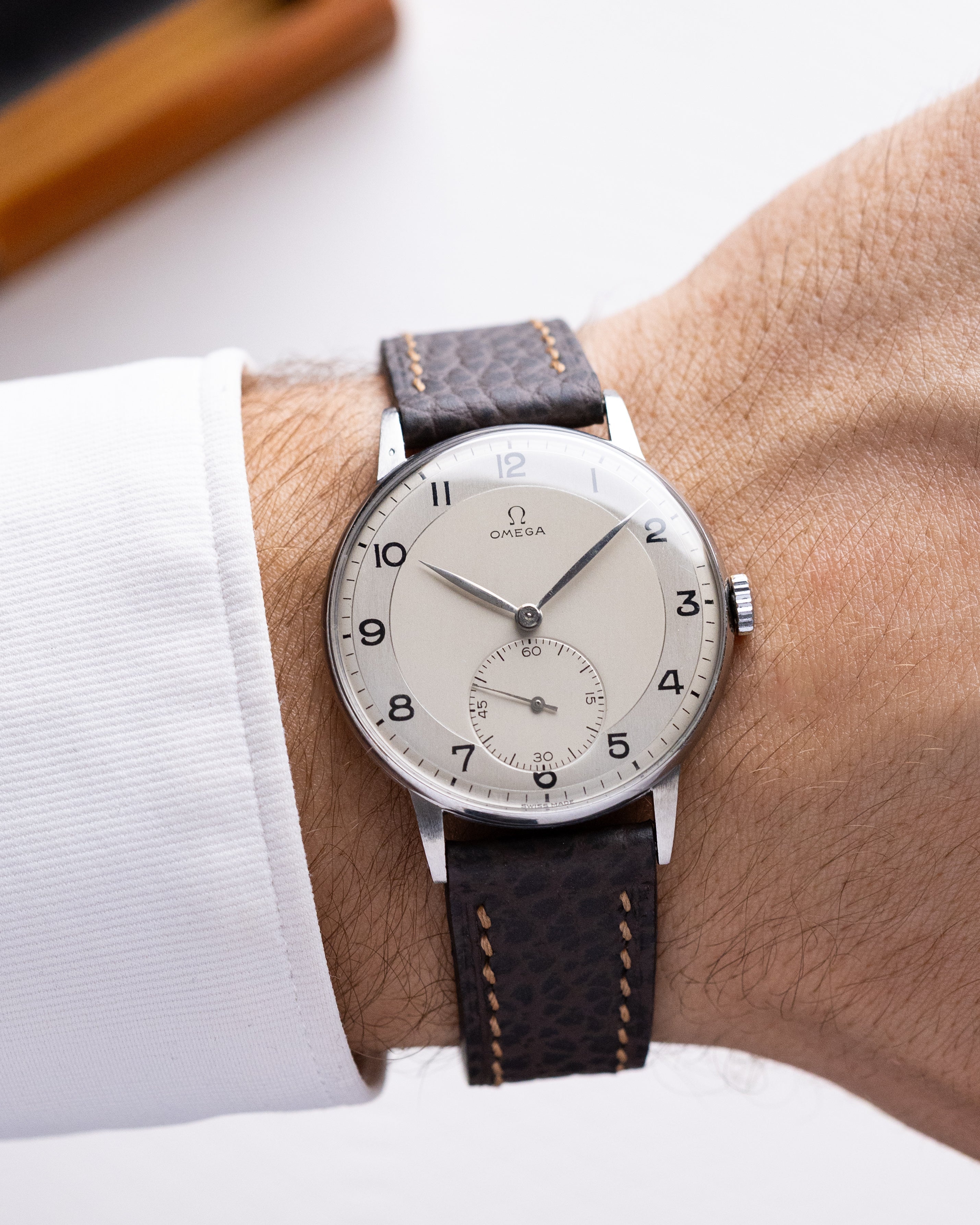 Vintage Omega, Two - tone dial, Ref. 2319/2, Oversized case, Swiss Made Cal. 30T1 from 1944 - DuMarko