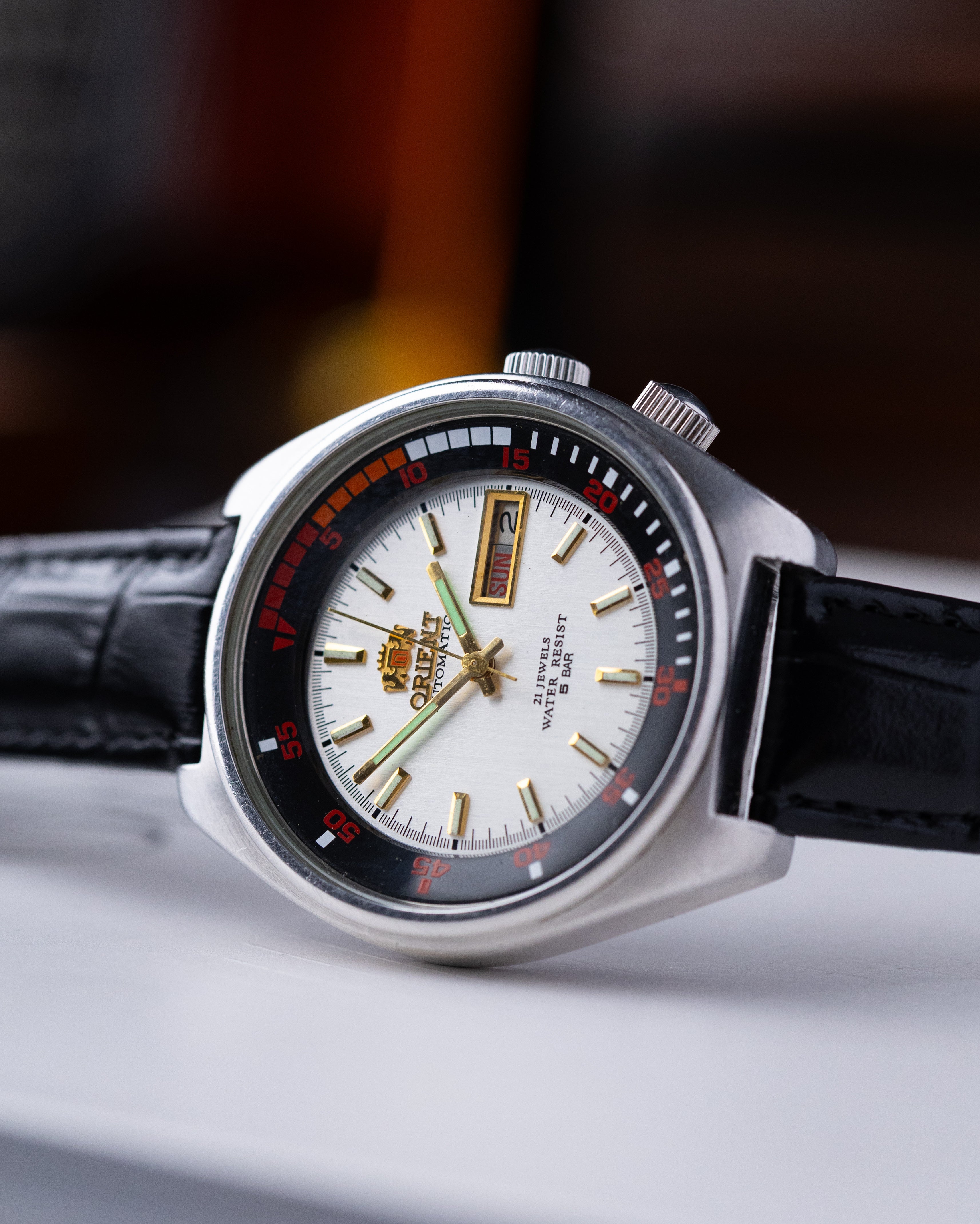 【ORIENT】810305-40 スーパースリム 80's ヴィンテージ Vintage Orient Japanese Automatic Watch, Brushes Dial, Date