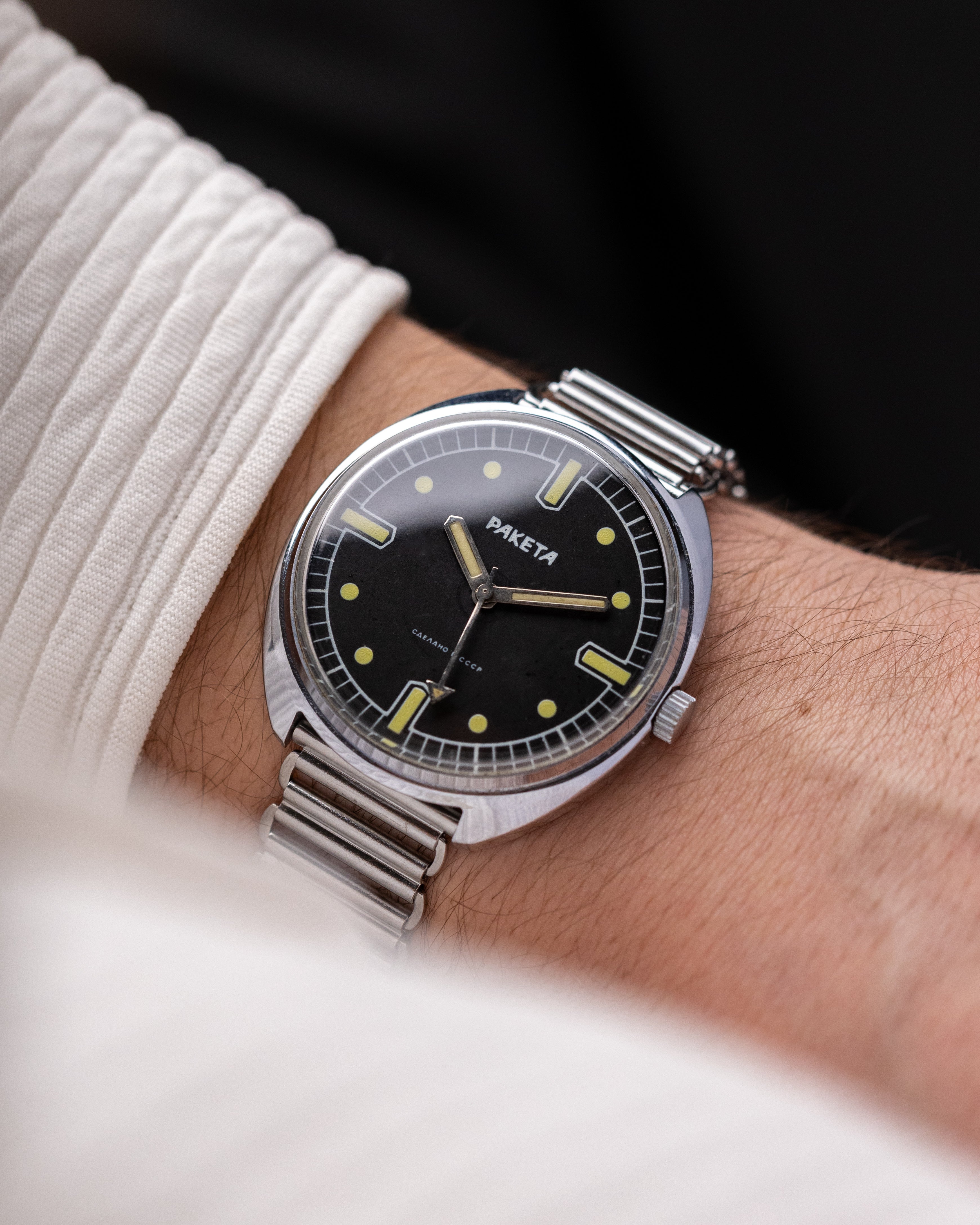 Vintage Raketa Military, Black Dial, Soviet Watch from 1980's - DuMarko