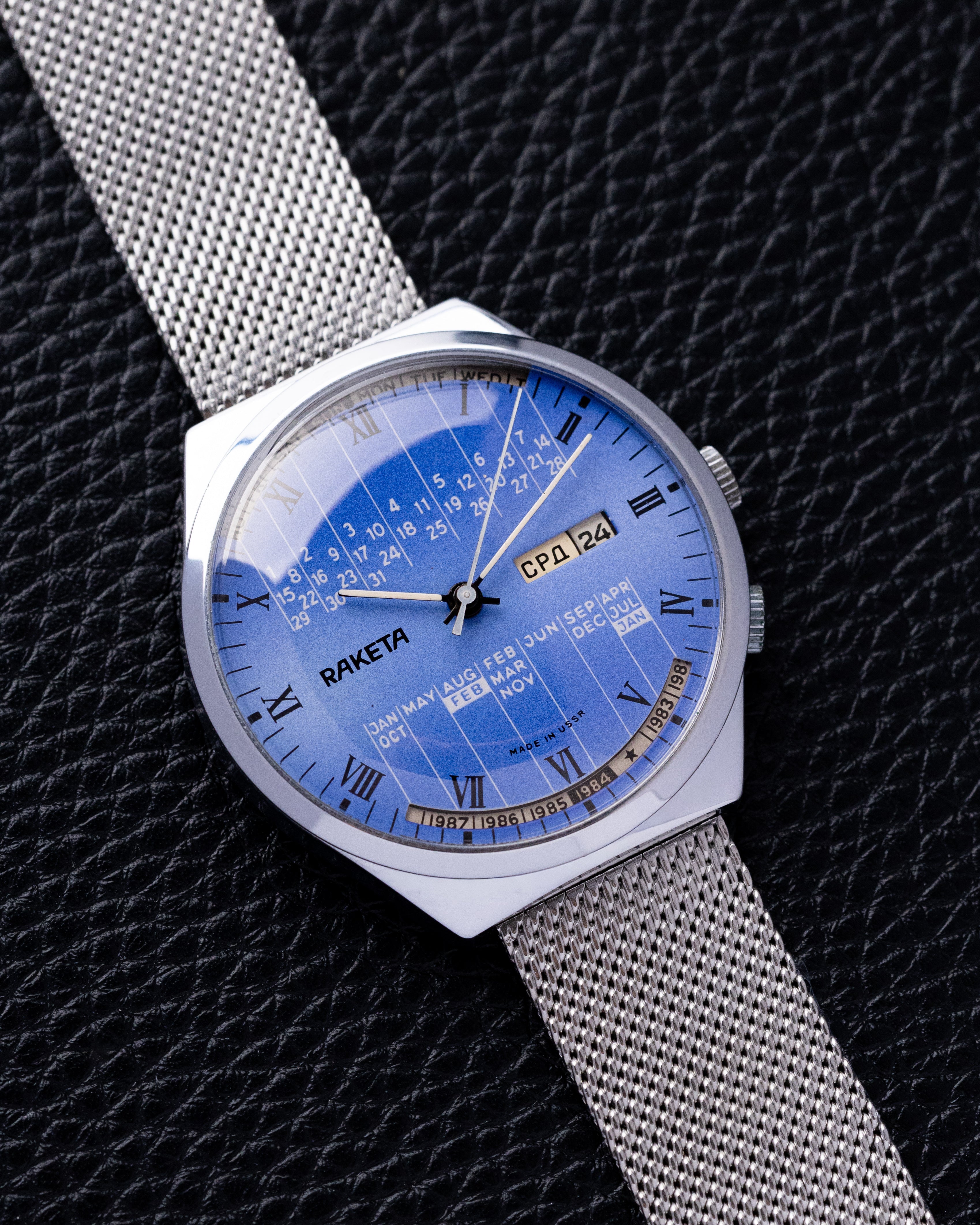 Vintage Raketa Perpetual Calendar Soviet Watch, Blue Dial 40mm, Made in USSR - DuMarko