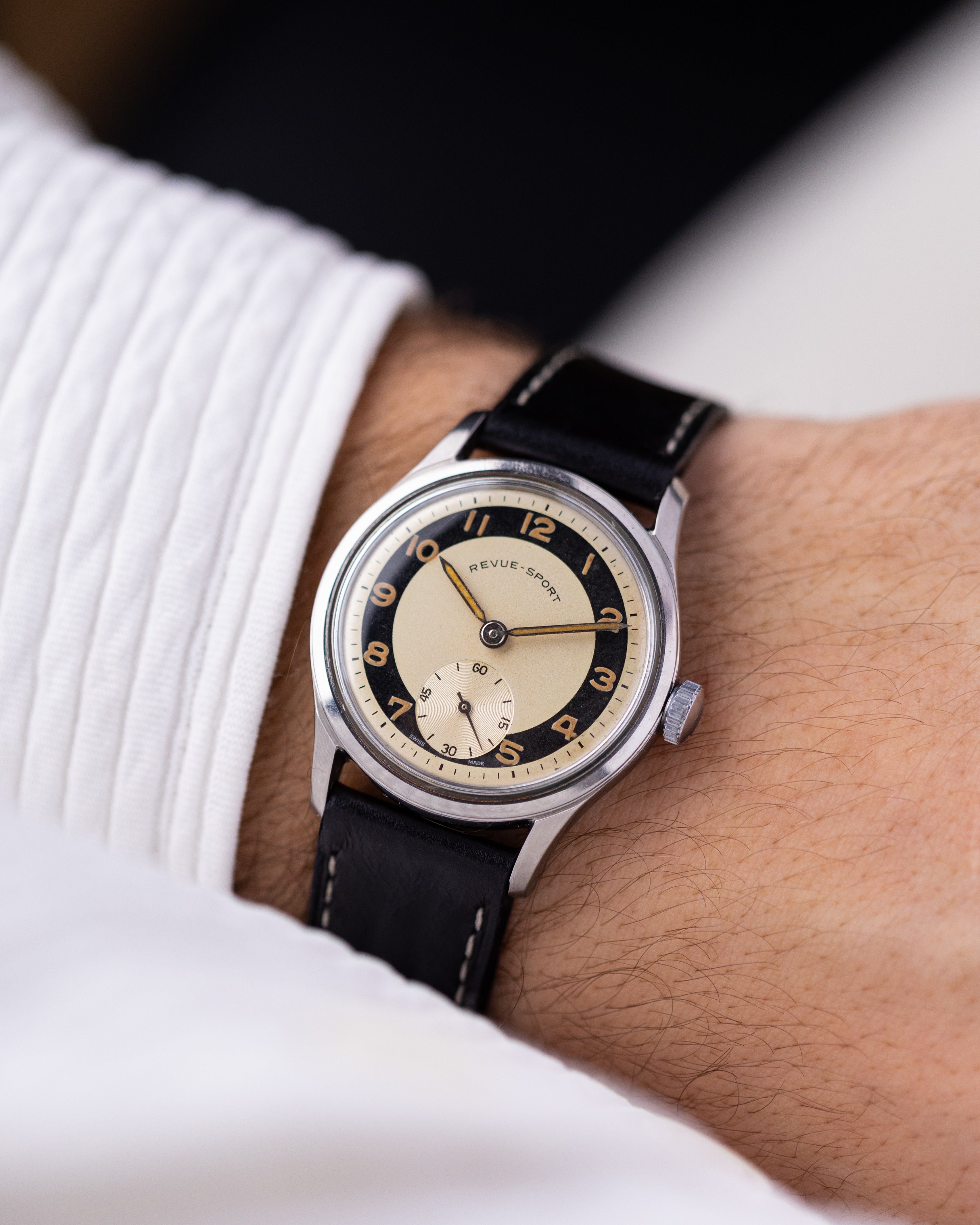 Vintage Revue - Sport, Bullseye Two - Tone Dial, Swiss watch, Mechanical Movement from 1950's - DuMarko