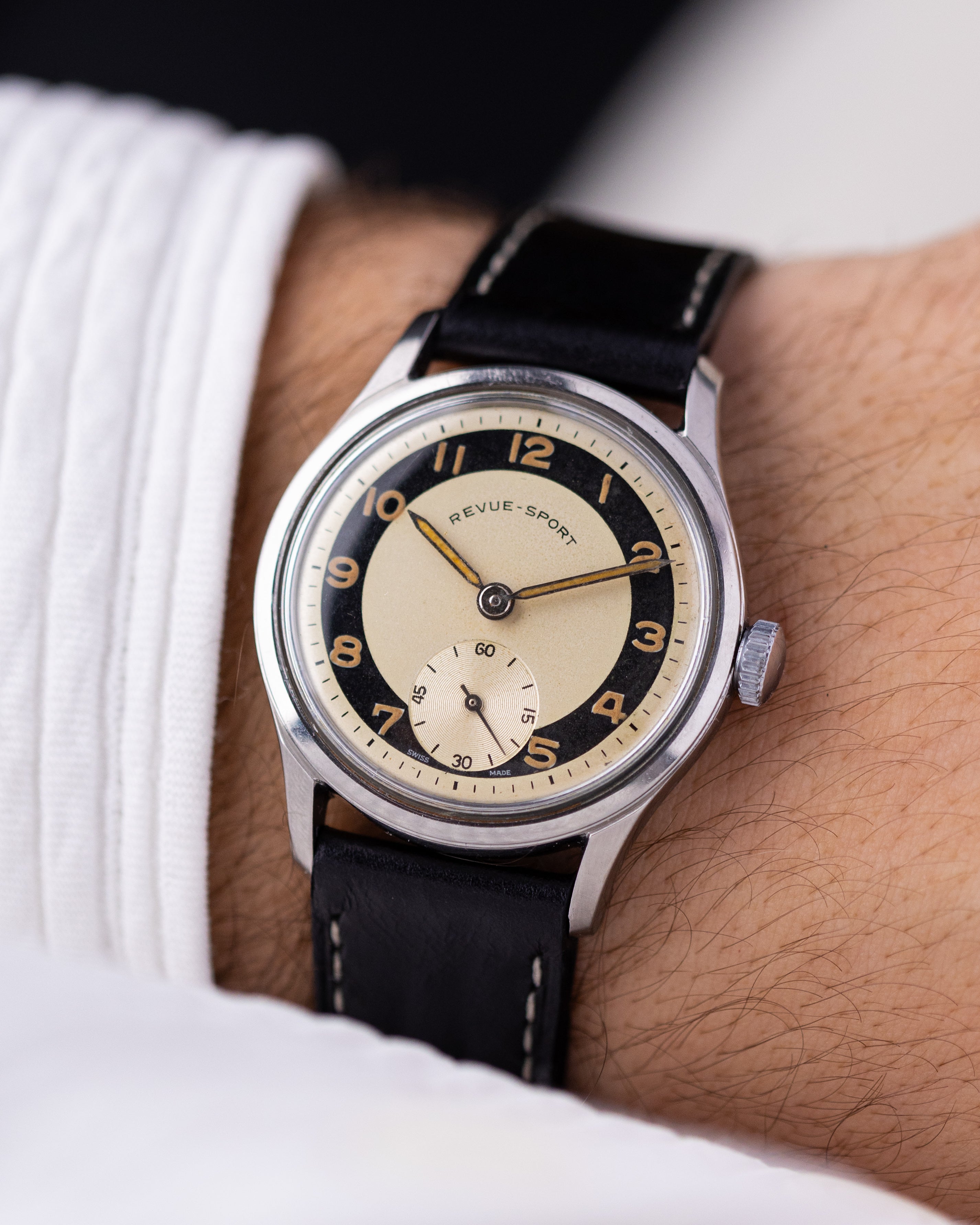 Vintage Revue - Sport, Bullseye Two - Tone Dial, Swiss watch, Mechanical Movement from 1950's - DuMarko