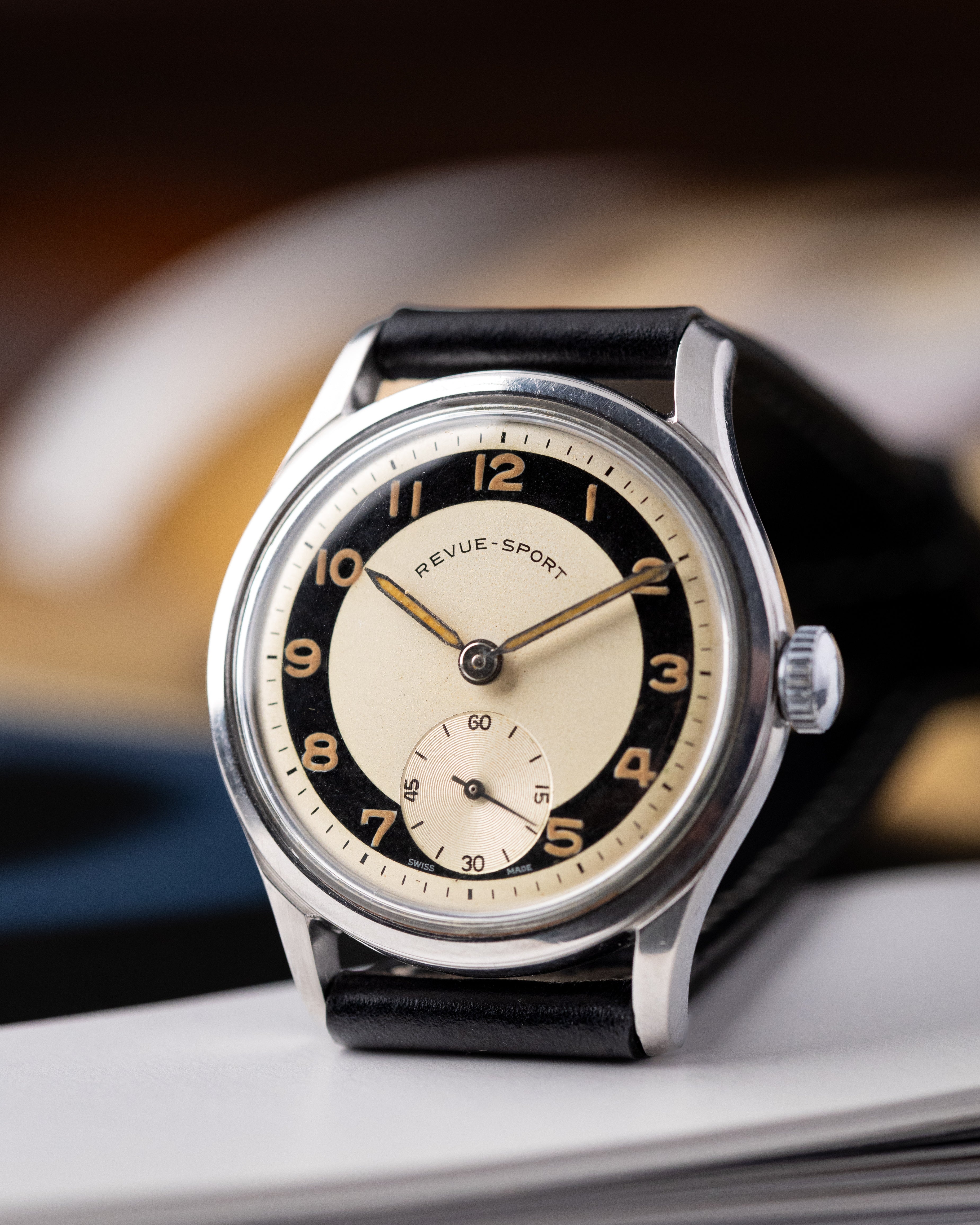 Vintage Revue - Sport, Bullseye Two - Tone Dial, Swiss watch, Mechanical Movement from 1950's - DuMarko