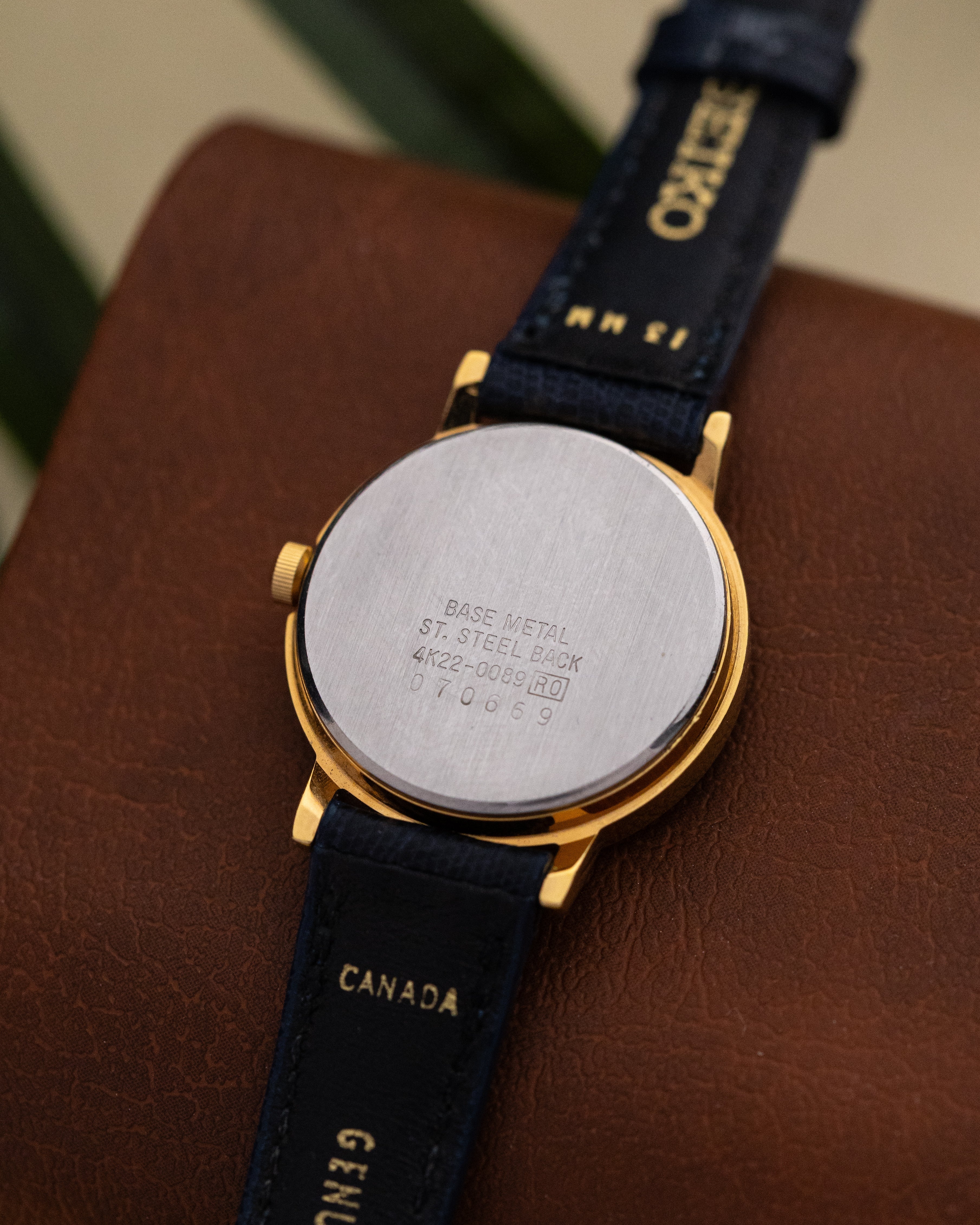 Vintage Seiko Moonphase Quartz, Ladies Watch, Ref. 4K22 - 0089, Two - Tone Dial, Roman Numerals - DuMarko