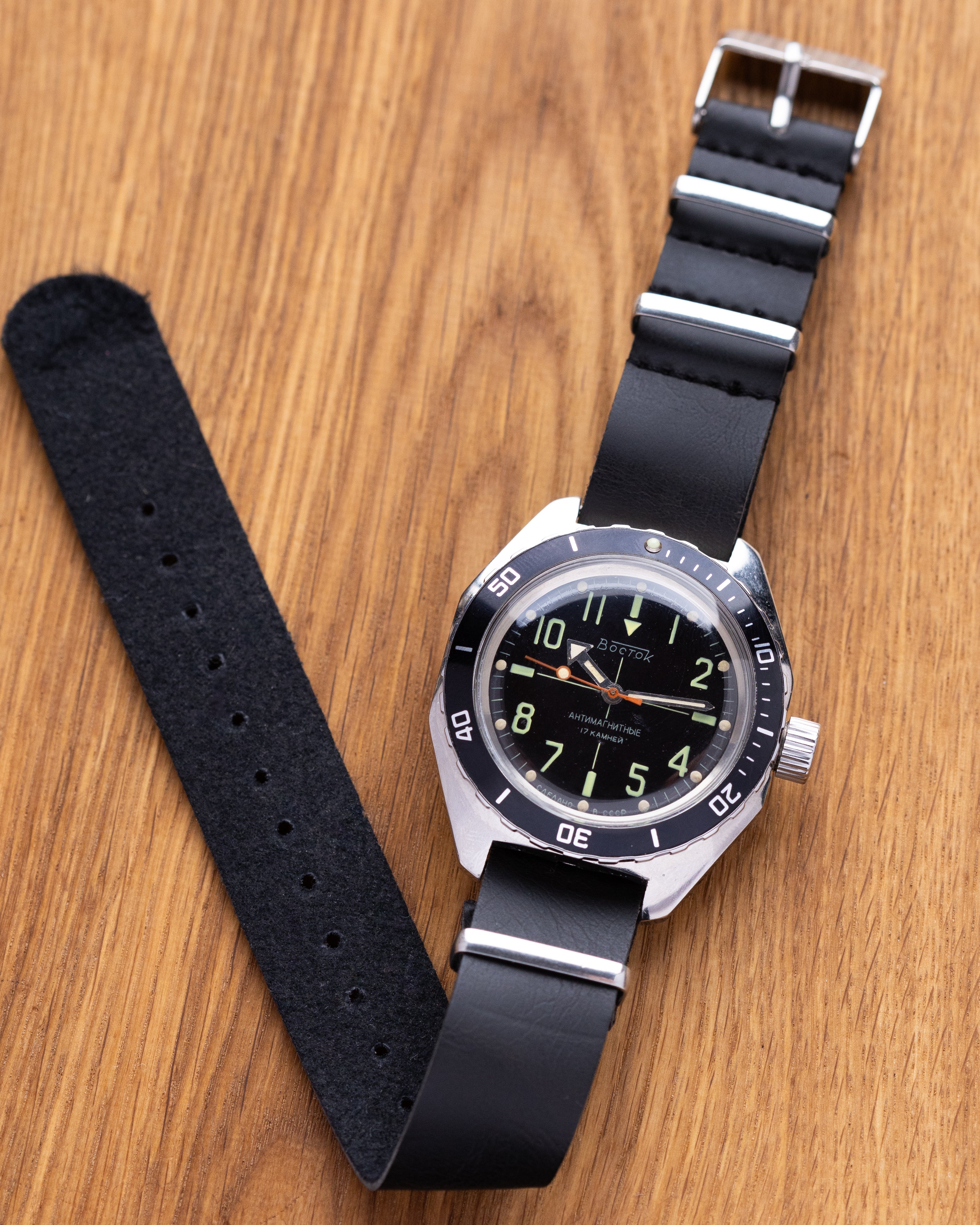 Vintage Soviet Watch Vostok Amphibia, Dive watch, Black Dial - DuMarko