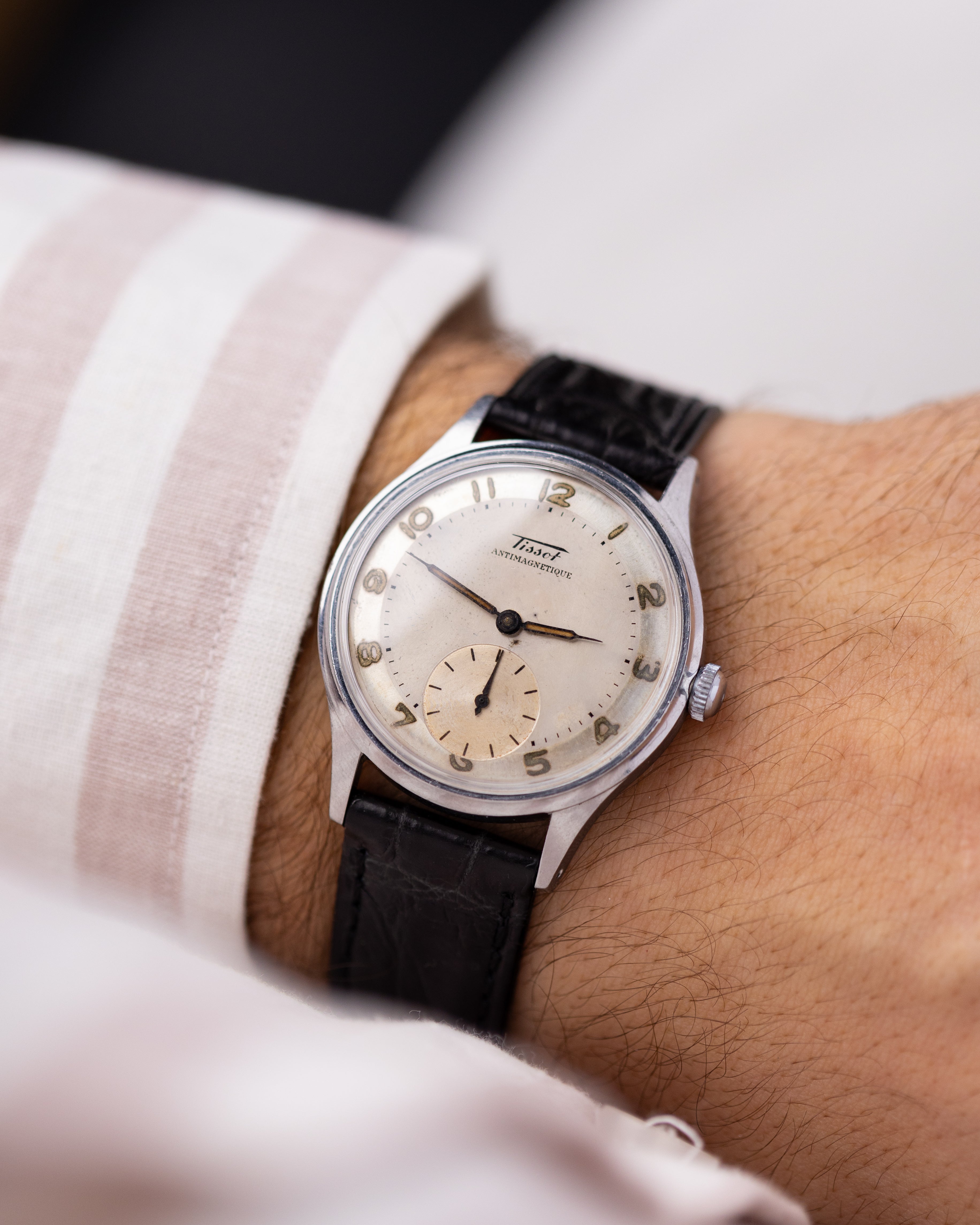 Vintage Tissot Antimagnetique Swiss watch, Mechanical Movement from 1950's - DuMarko