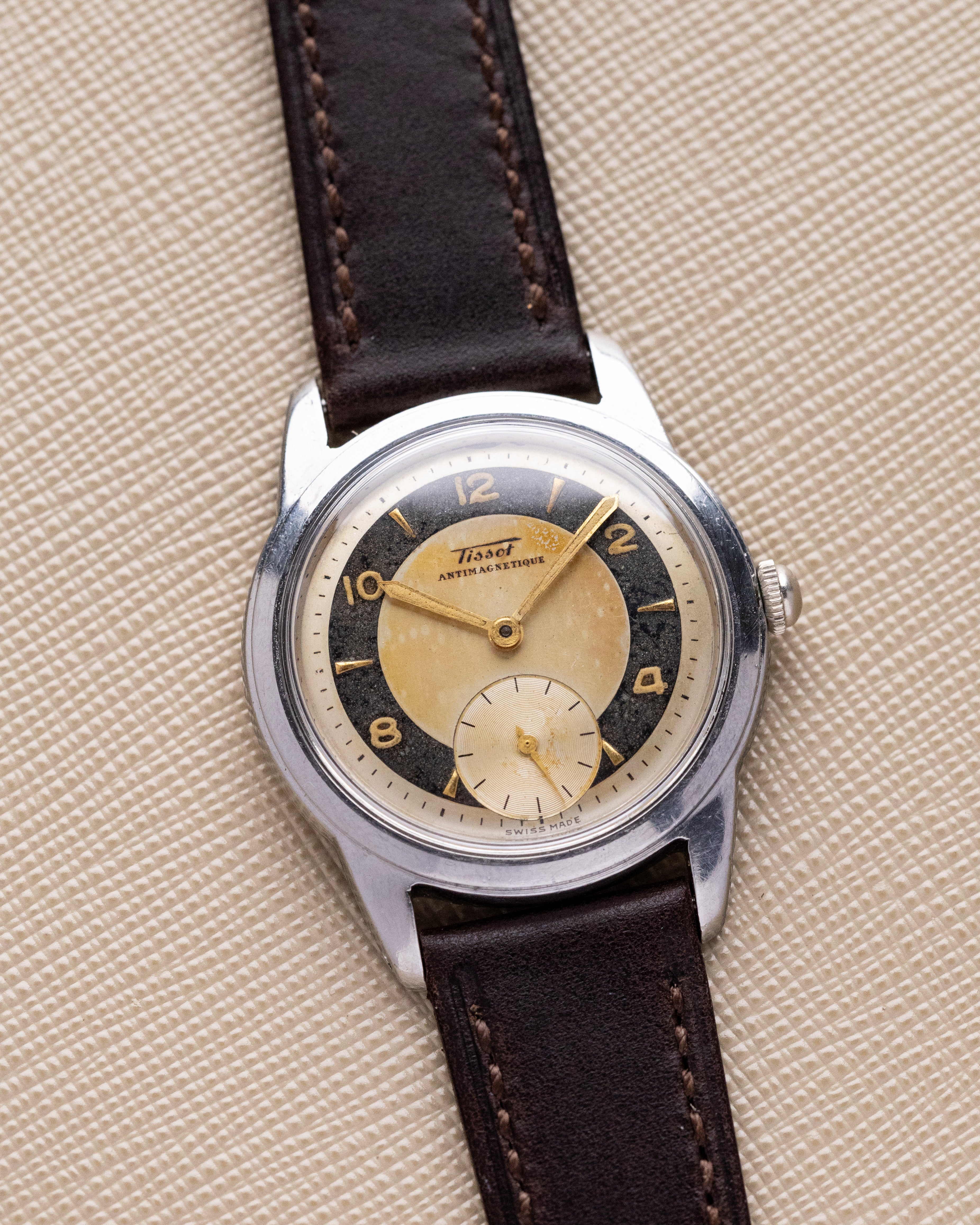 Vintage Tissot Bullseye, Swiss Mechanical Watch, Two - tone dial, Cal. 27 from 1940s - DuMarko