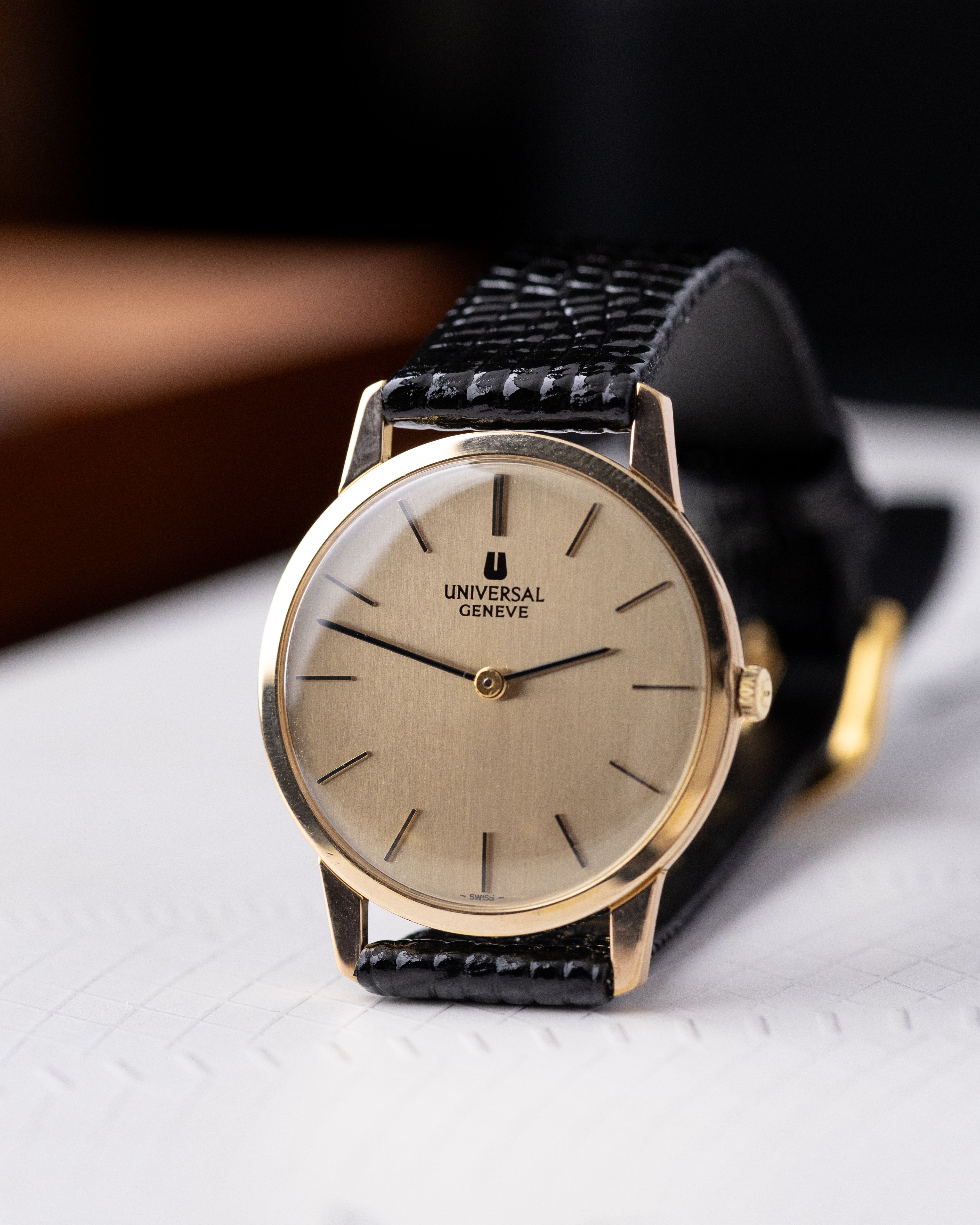 Vintage Universal Genève, Coin - edge case, Ref. 542101, Cal. 1 - 42 from 1970's - DuMarko