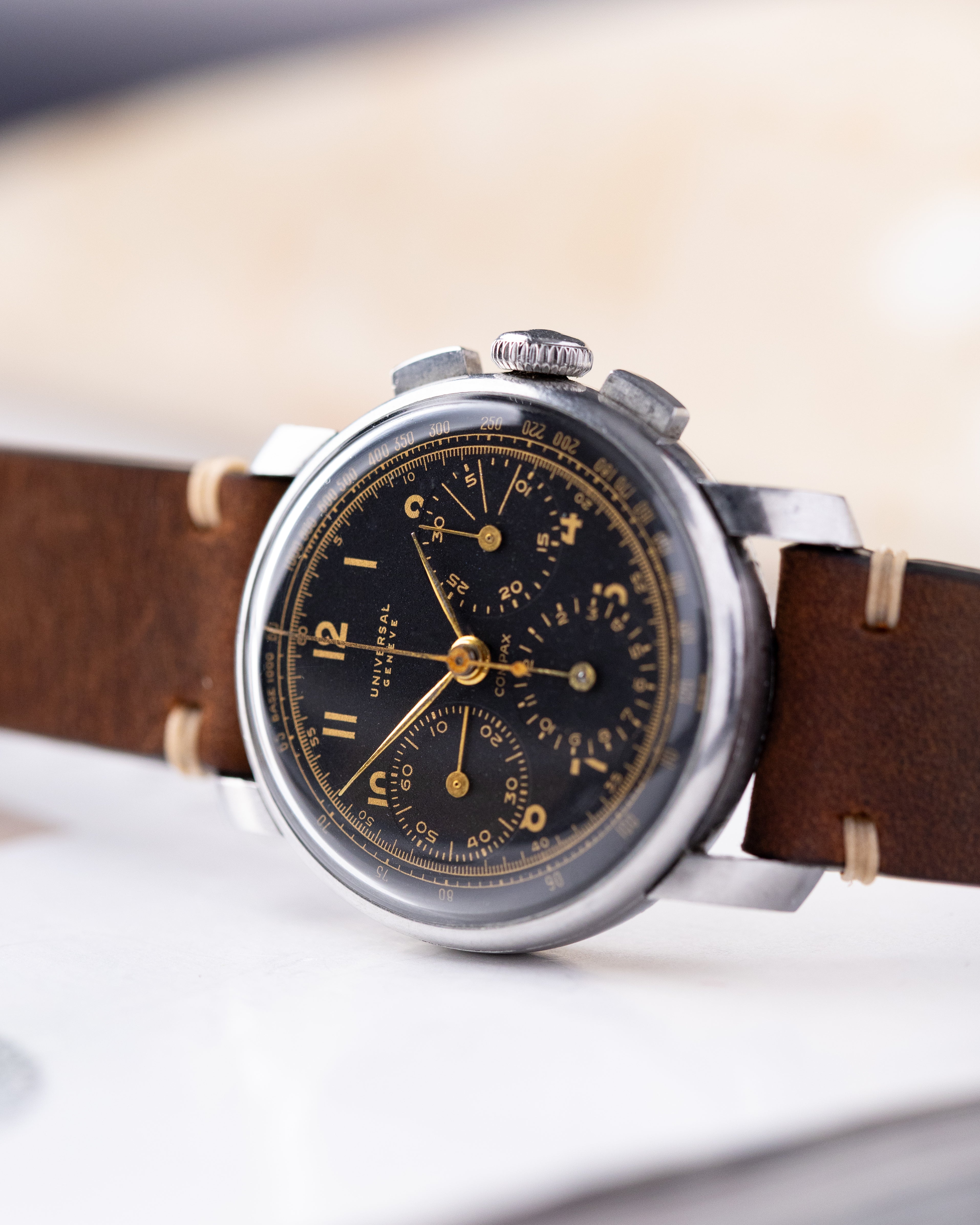 Vintage Universal Geneve Compax, Chronograph, Triple Calendar, Cal