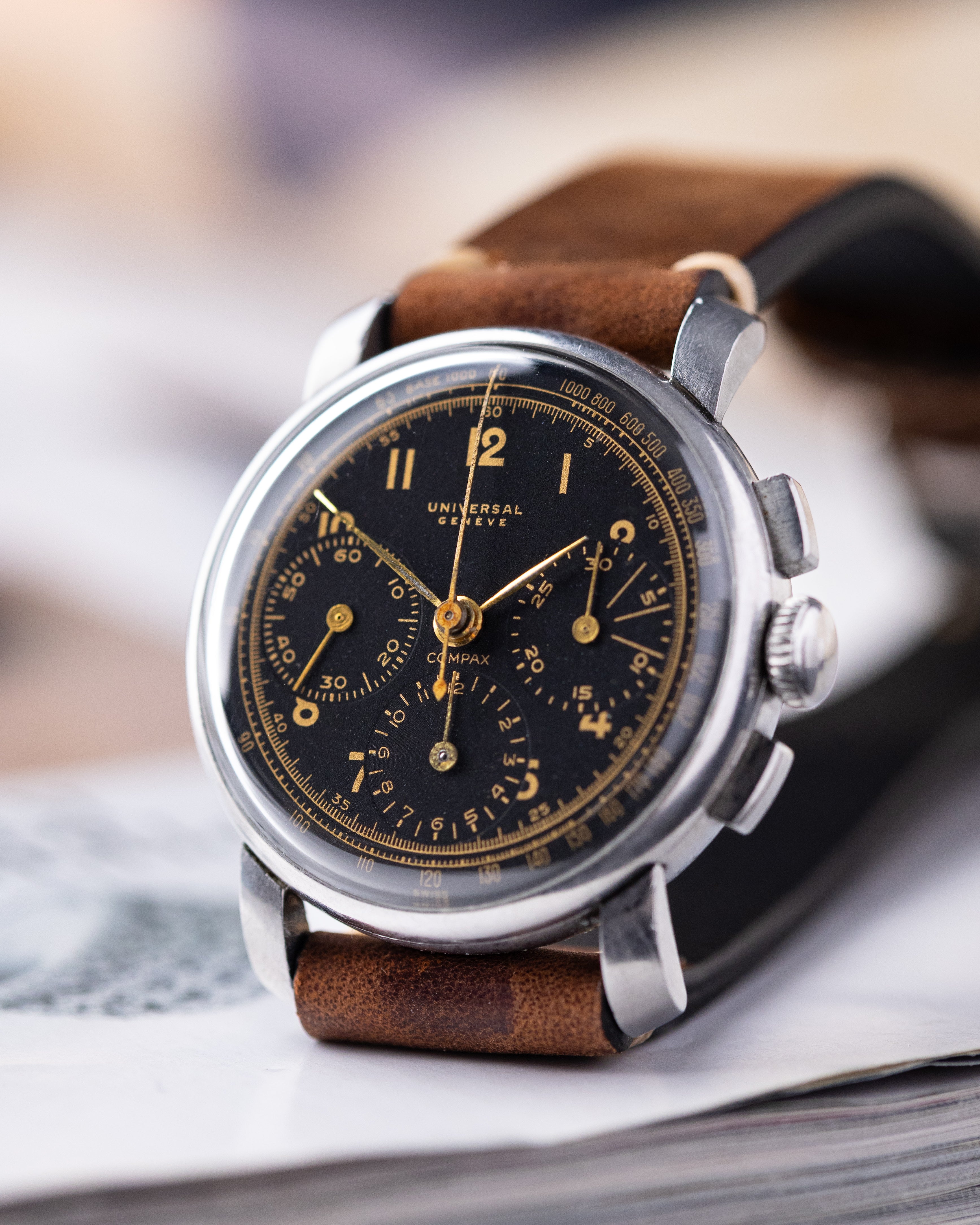 Vintage Universal Genève Compax, Chronograph, Triple Calendar, Cal. 283 from 1940's - DuMarko