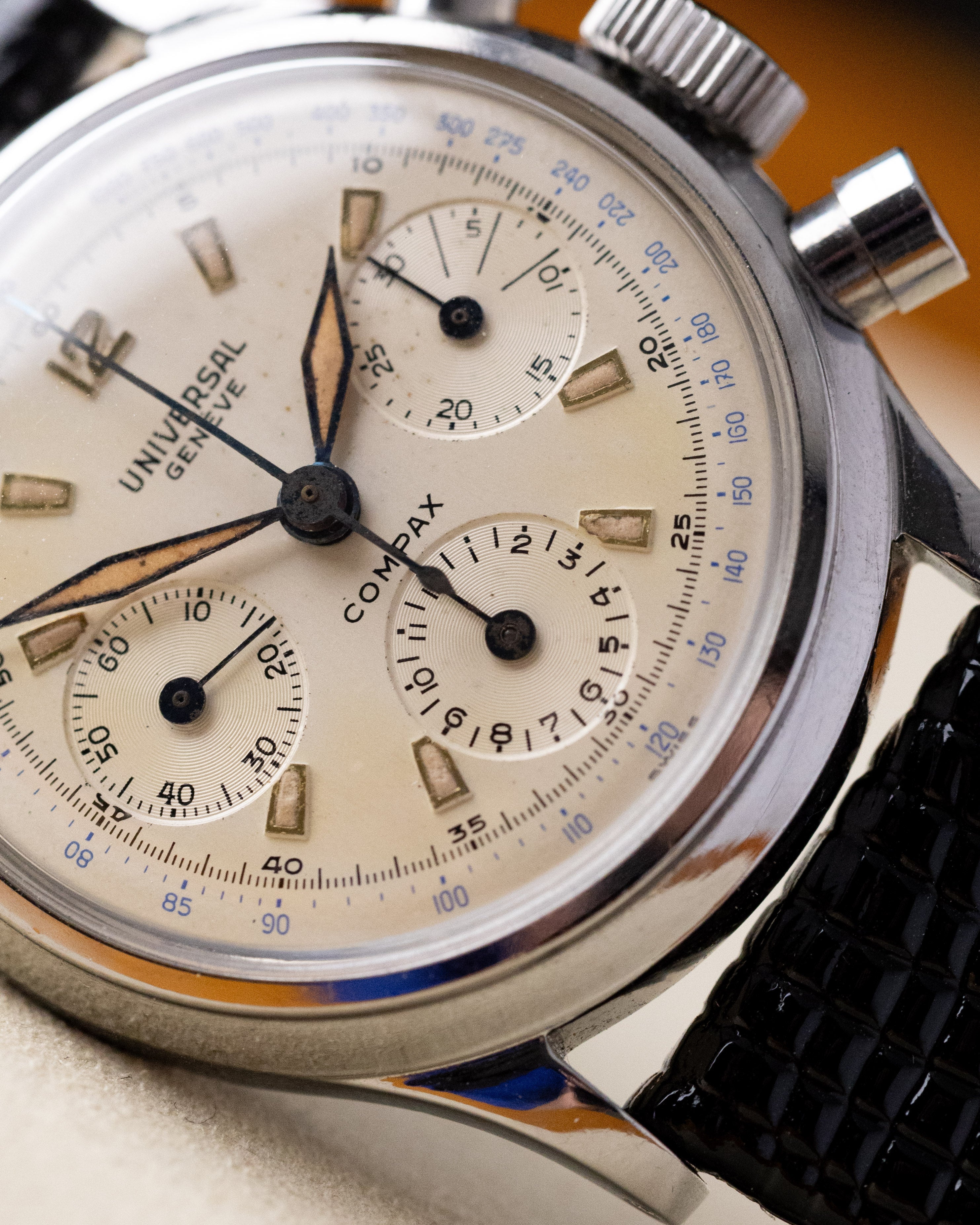 Vintage Universal Genève Compax Ref. 22278, Chronograph Cal. 281, Original Radium Dial from 1940's - DuMarko