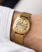 Vintage Universal Genève Gilt Shadow Automatic, Ultra - Slim Swiss Made Watch from 1970's - DuMarko