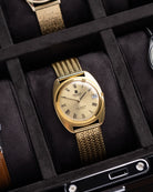 Vintage Universal Genève Gilt Shadow Automatic, Ultra - Slim Swiss Made Watch from 1970's - DuMarko