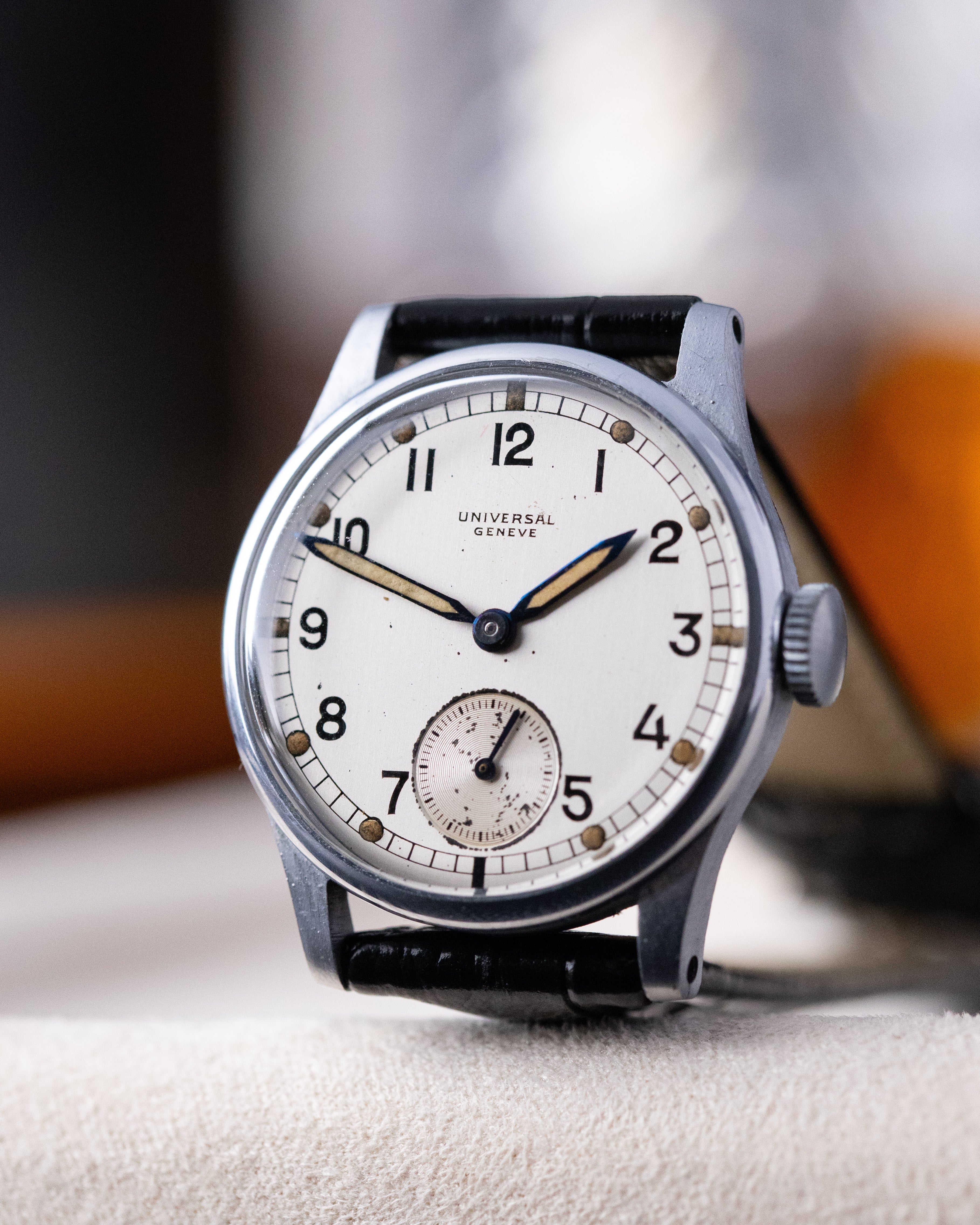 Vintage Universal Genève, Military Swiss Watch, Cal. 262 from 1940's - DuMarko