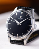 Vintage Universal Genève, Swiss Made, Black Honeycomb Dial, Cal. 332 from 1950's - DuMarko