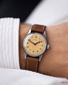 Vintage Universal Geneve Swiss military watch, Cal. 267, Radium polka dot patina from 1943 - DuMarko