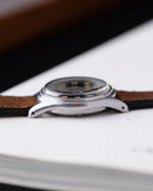 Vintage Universal Geneve Swiss Military Watch, Ref. 20724, Black Dial, Cal. 263 from 1944 - DuMarko