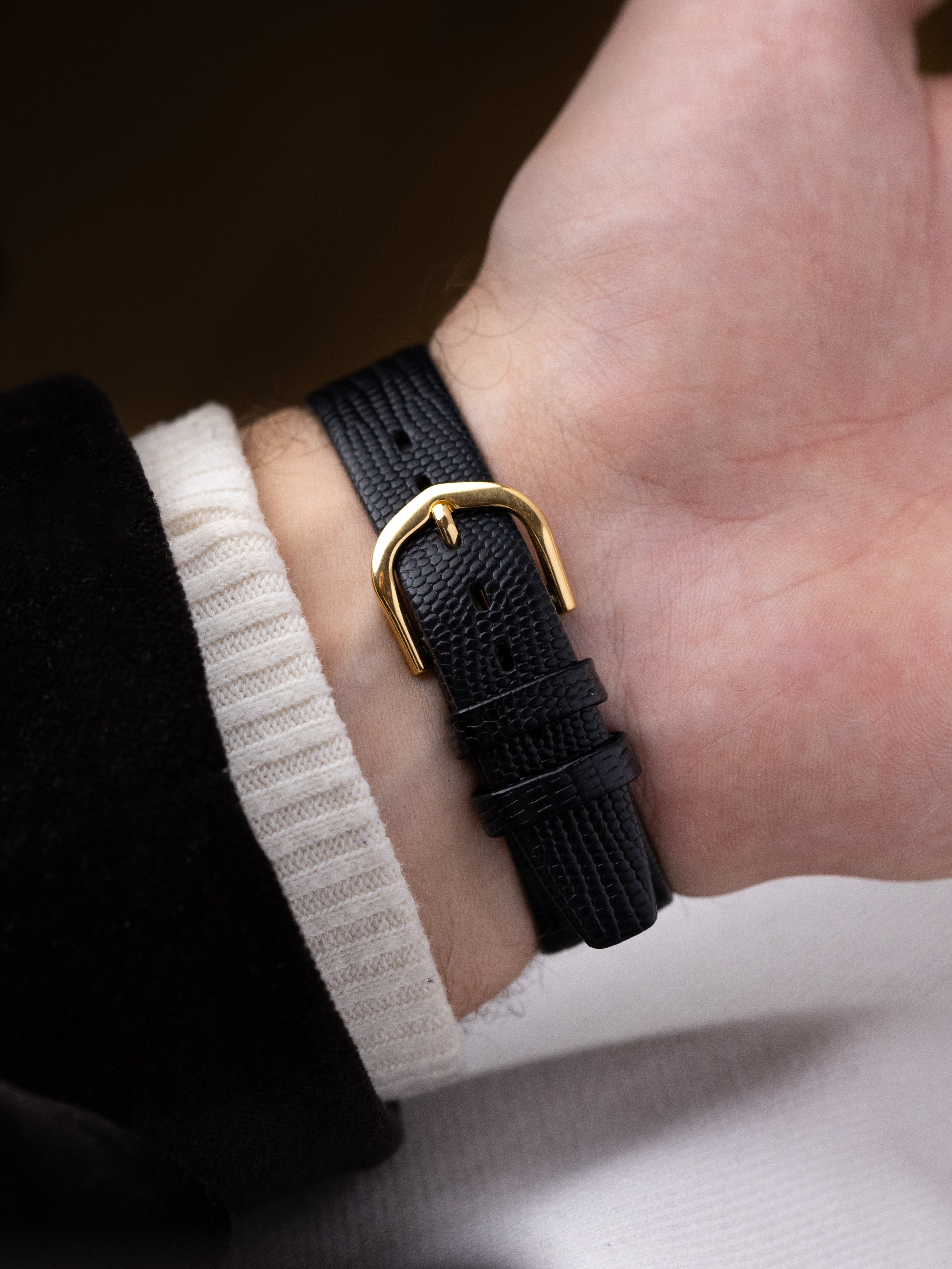 Vintage Universal Genève Uni - Compax Chronograph, Ref. 42402, Cal. 285, Patina Dial from 1942 - DuMarko