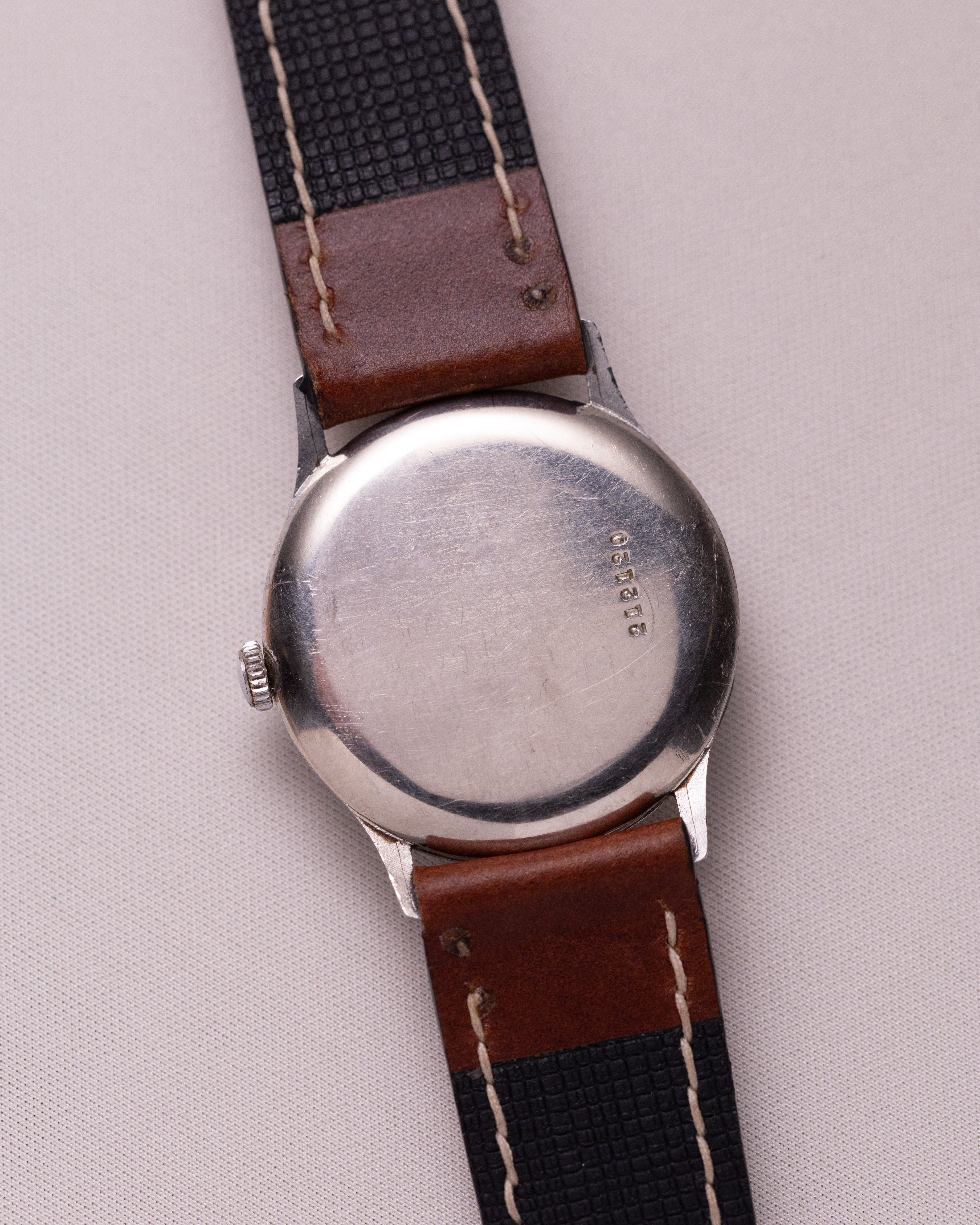 Vintage Universal Geneve watch, Rare Swiss watch - VintageDuMarko