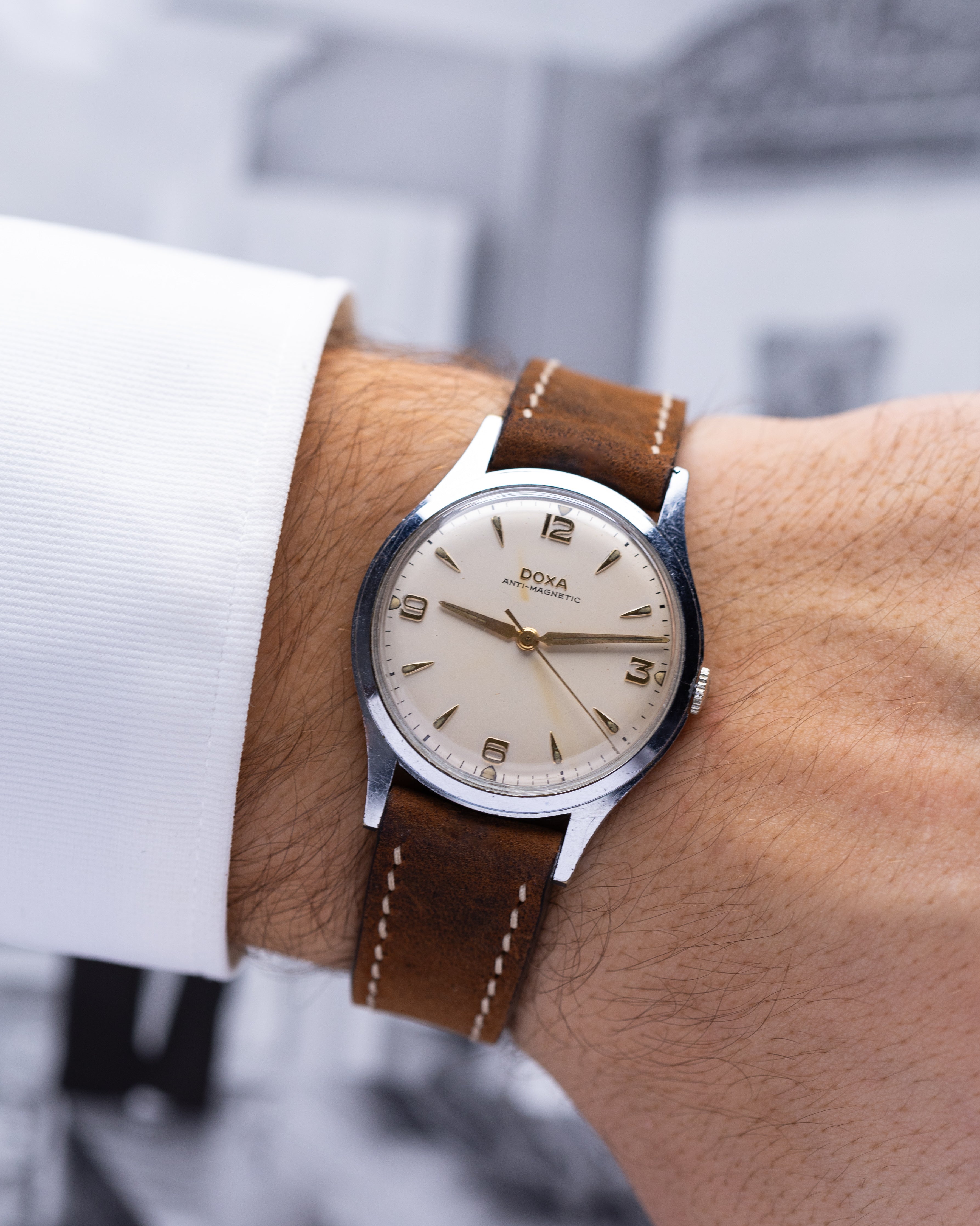 Vintage watch "Doxa" Calatrava dial, Original military watch - DuMarko