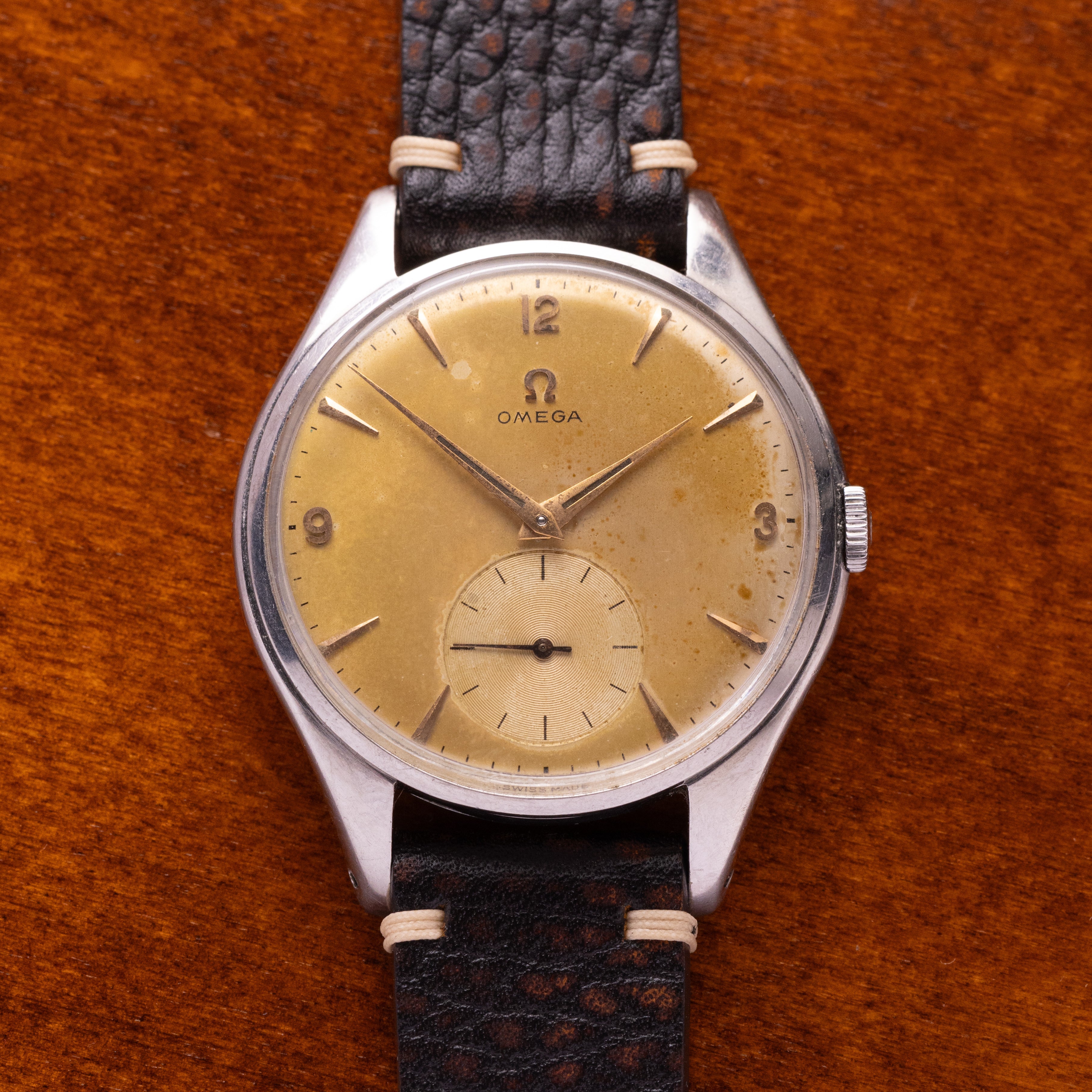 Luxe Omega Jumbo Watch from 1950's - Rare Swiss Watch for Collection - VintageDuMarko