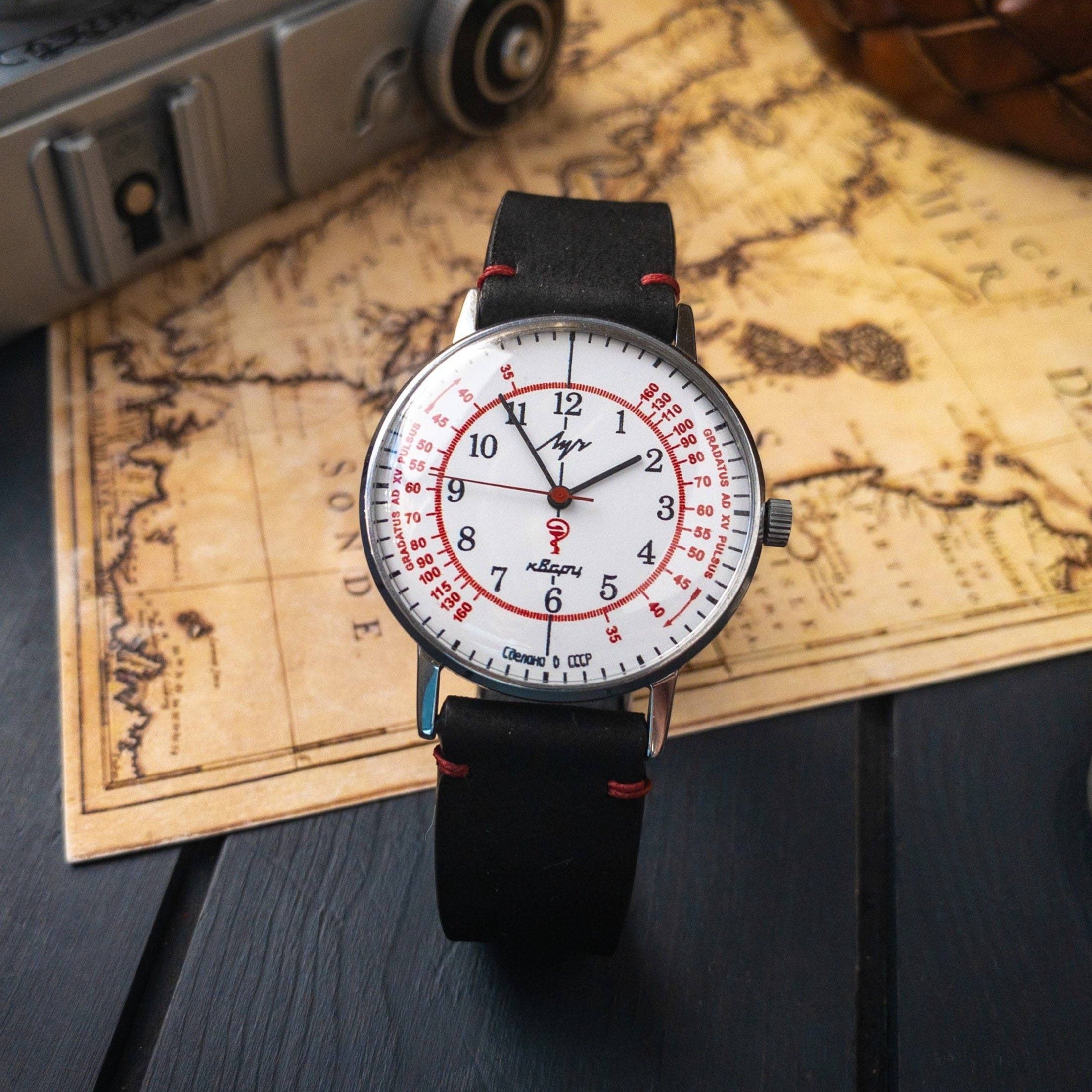 Medical Pulsometer Watch «Luch» - Medical Watch with Pulsometer - VintageDuMarko