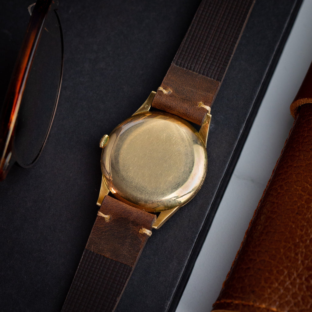 Premium Vintage Watch "IWC Schaffhausen", 14K Gold - VintageDuMarko