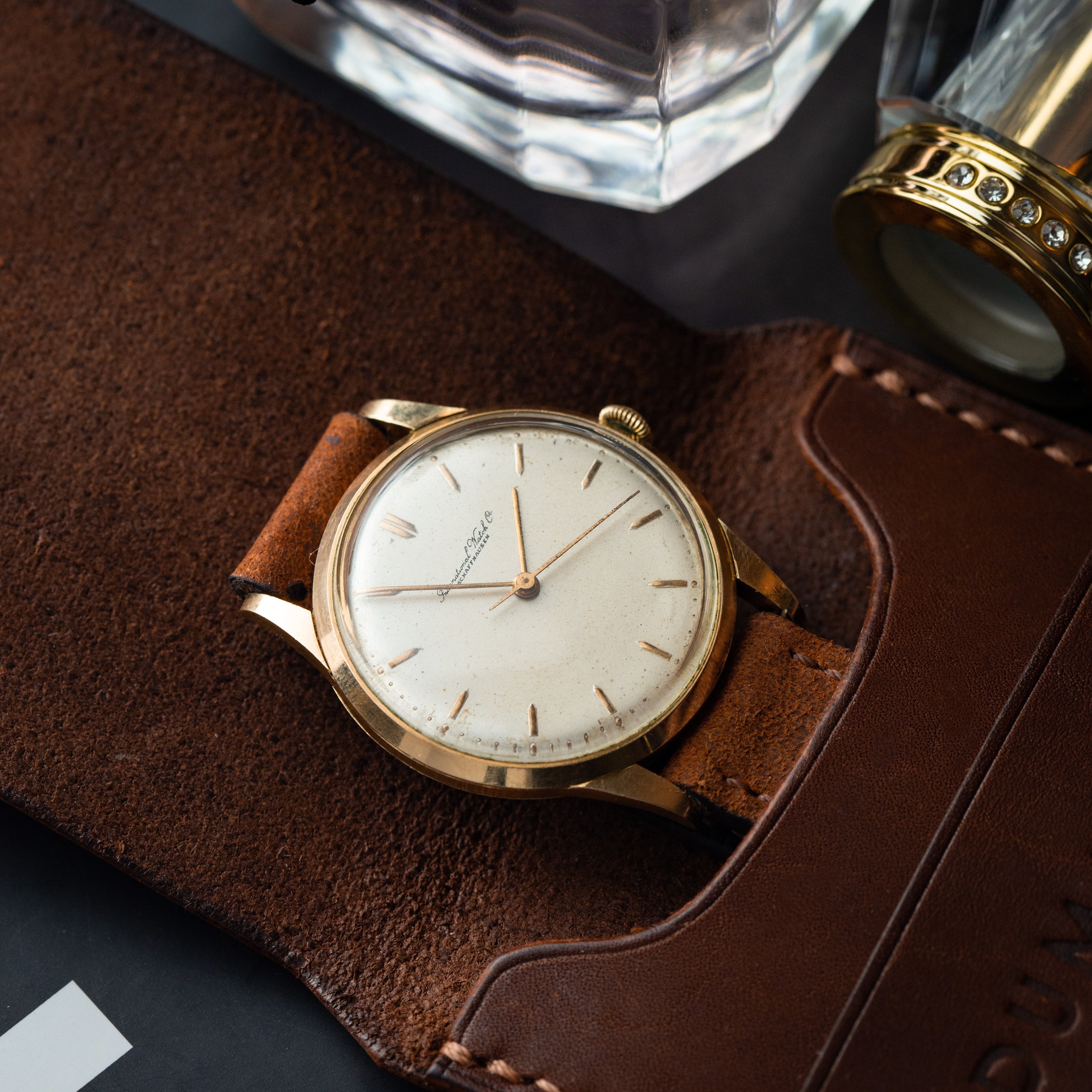 Premium Vintage Watch "IWC Schaffhausen", 14K Solid Gold, Rare Swiss Watch for Men and Women - VintageDuMarko