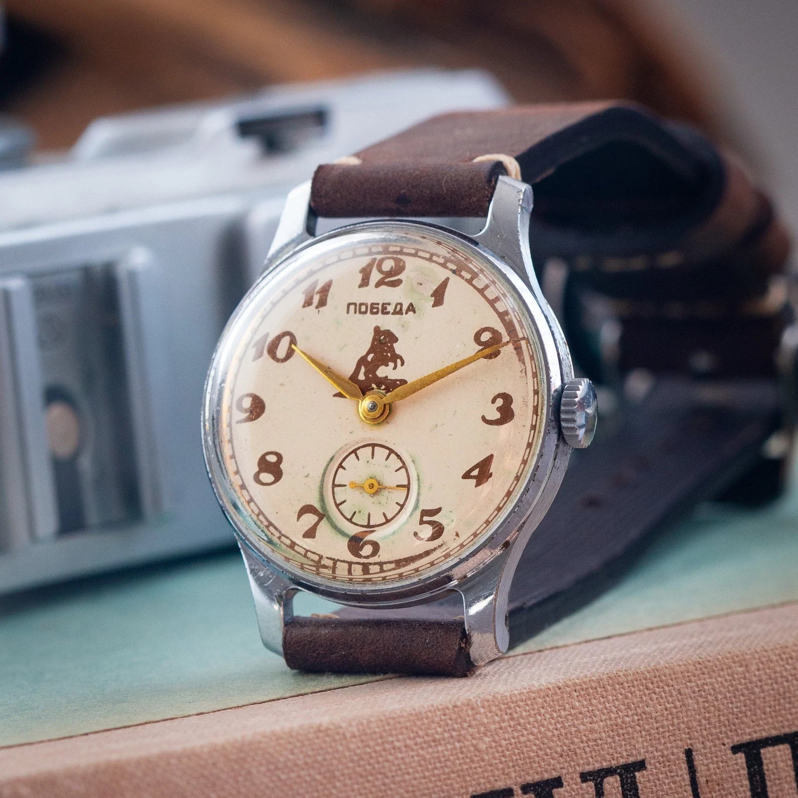 Vintage pobeda watch sale