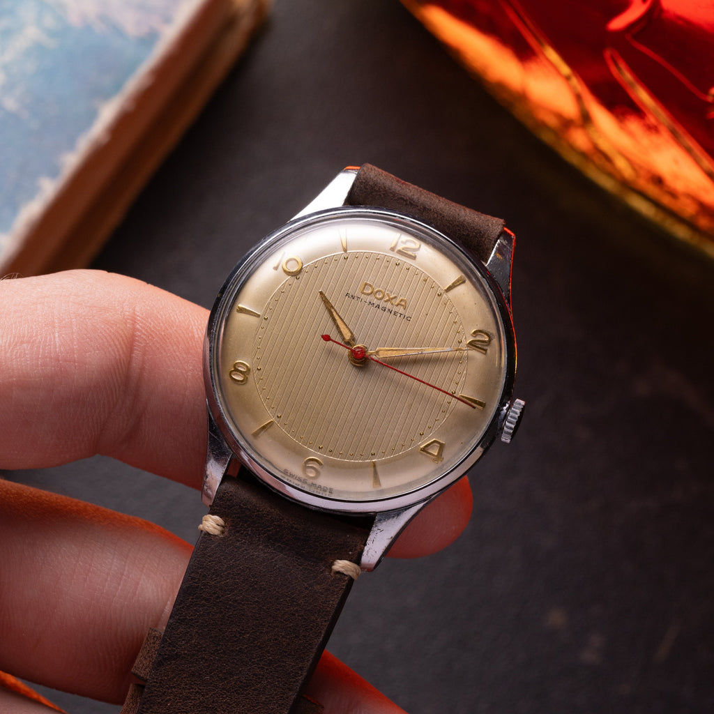 Vintage "Doxa" Calatrava dial, Original military watch - VintageDuMarko