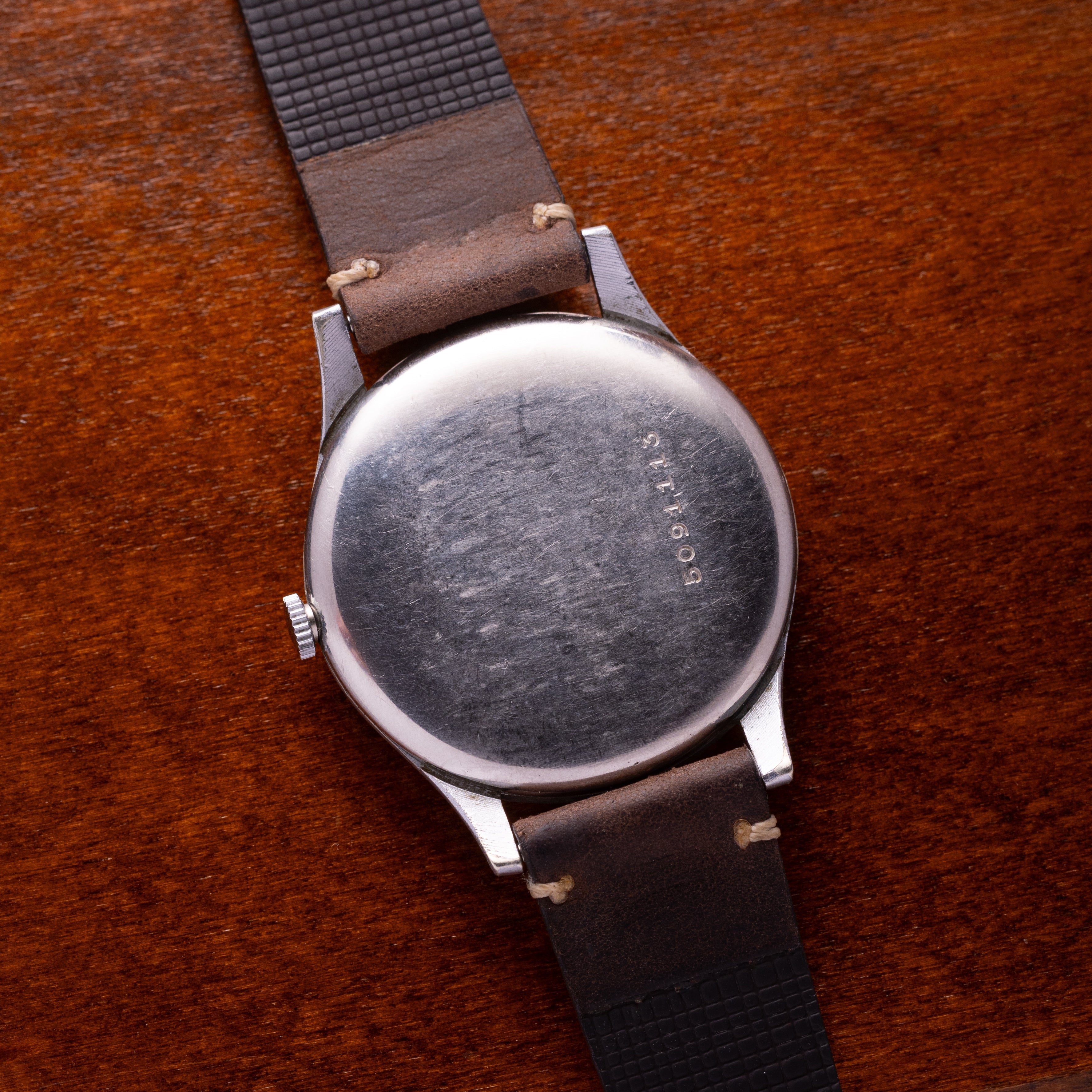 Vintage "Doxa" Calatrava Watch, Salmon Dial - VintageDuMarko