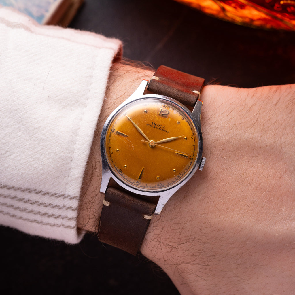 Vintage "Doxa" Calatrava Watch, Salmon Dial - VintageDuMarko
