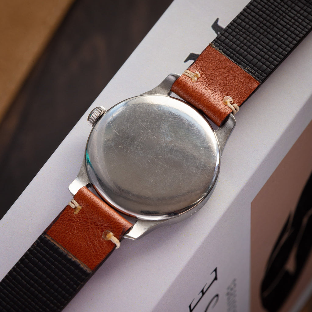 Vintage "Longines Calatrava Cal. 12.68Z" Watch, 33 mm Case, Patek Philippe Style - VintageDuMarko