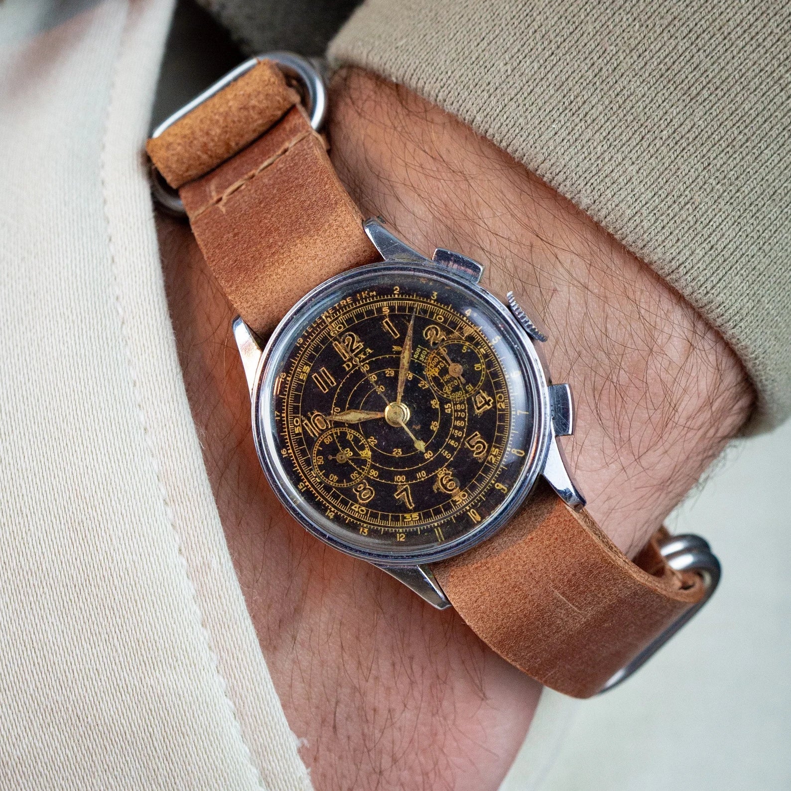 Vintage Military Chronograph "Doxa Aviator" Watch, Valjoux Cal.22 Movement - VintageDuMarko