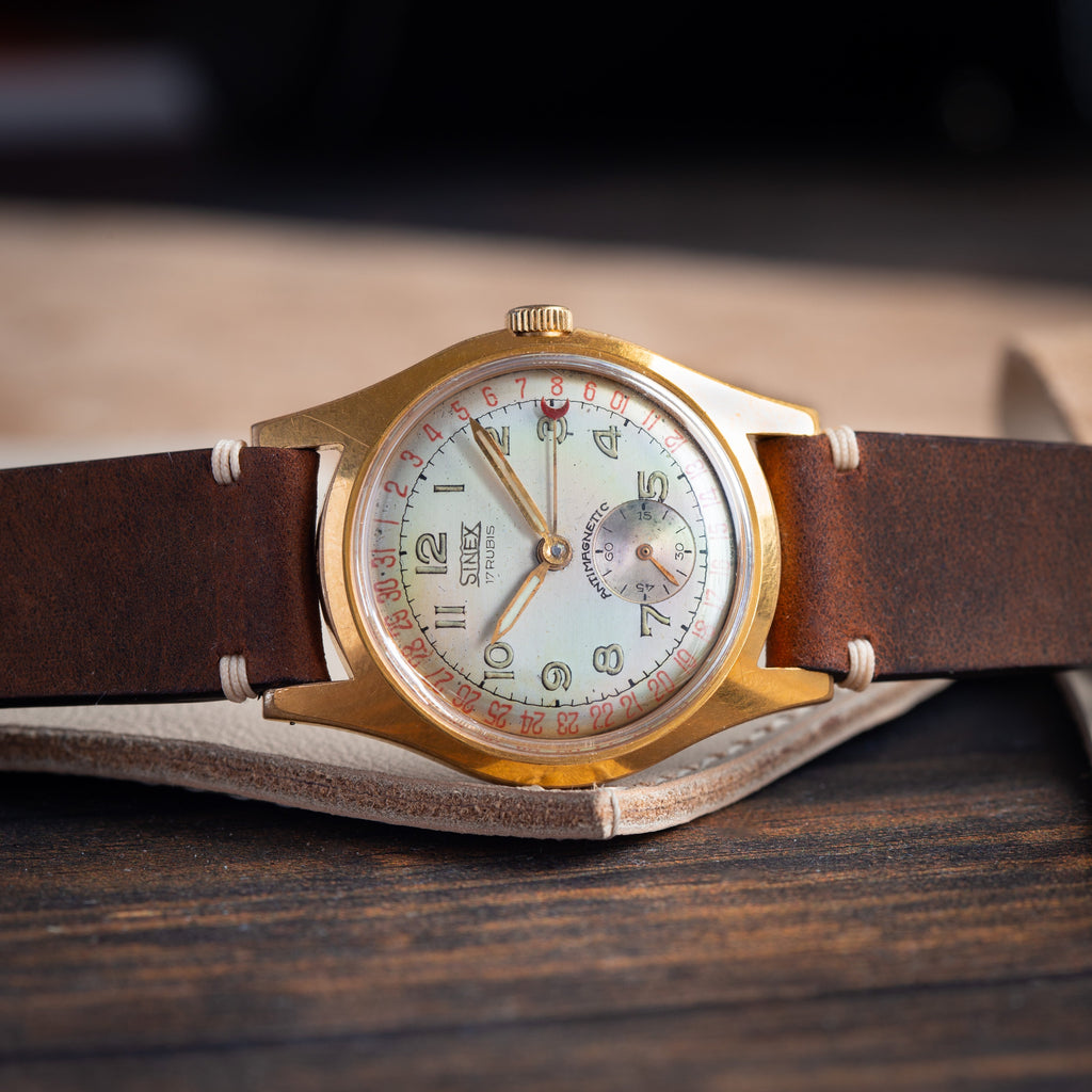 Vintage "Sinex" Men's Swiss Watch - VintageDuMarko