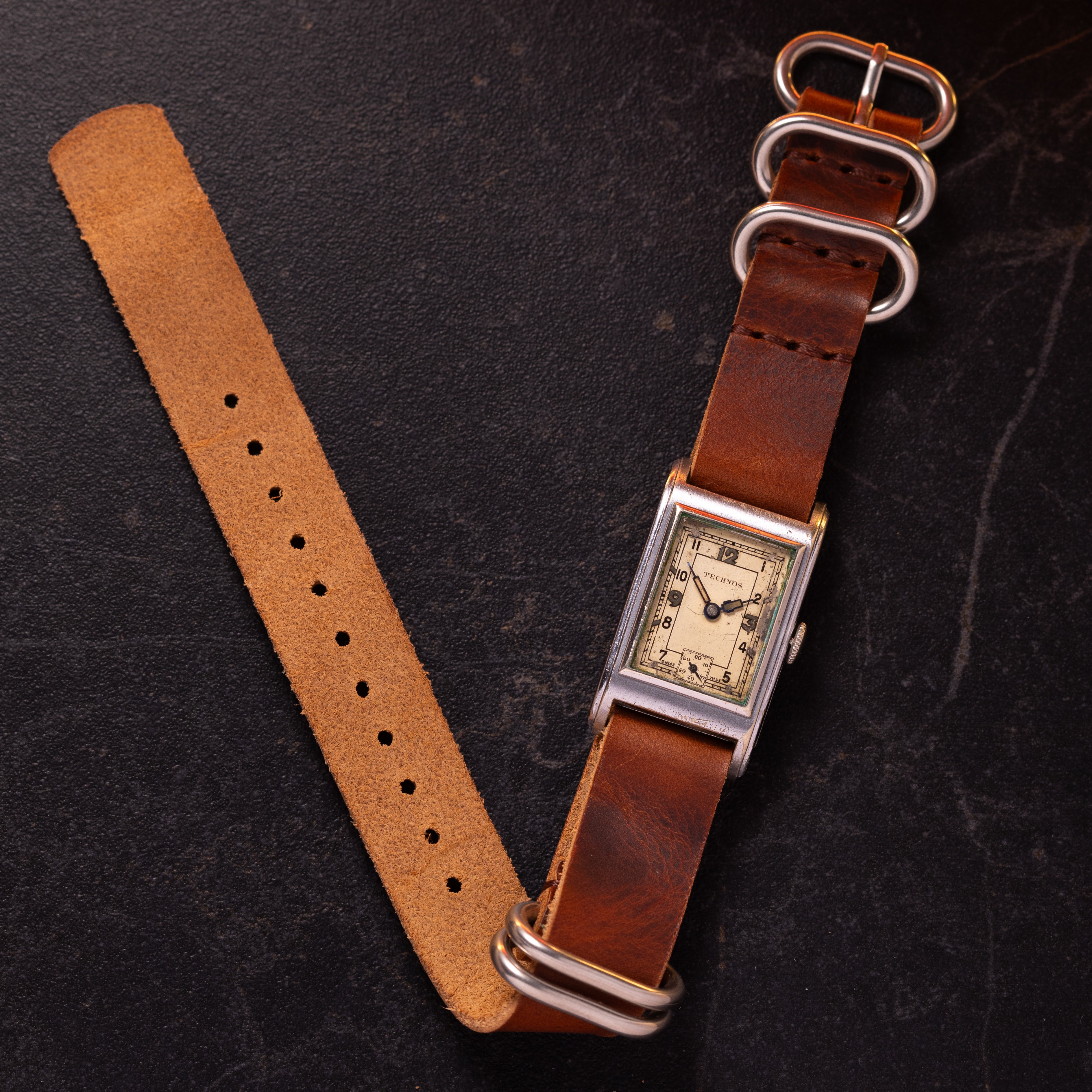 Vintage "Technos" Tank, Art Deco 1940s Watch - VintageDuMarko