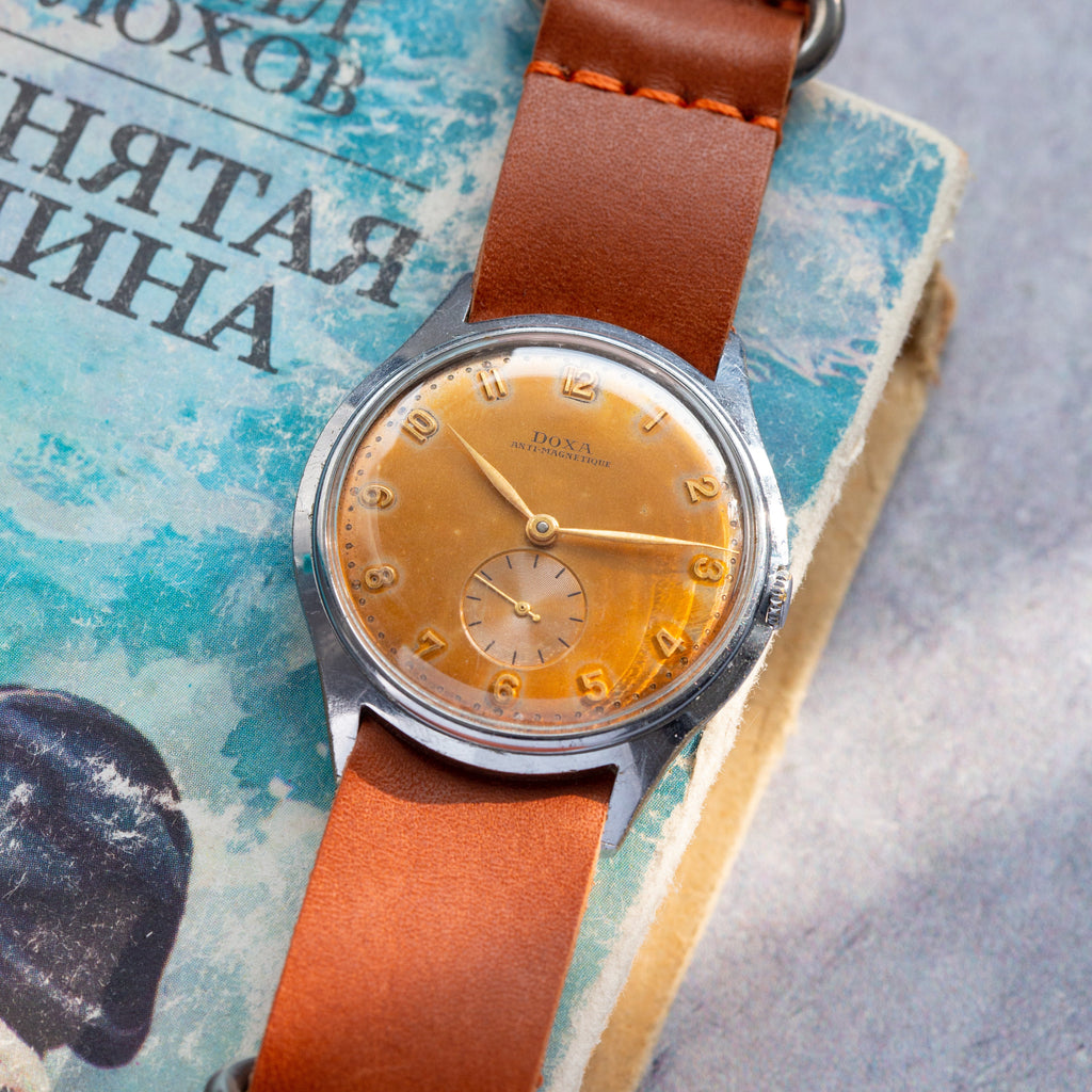Vintage watch Doxa Salmon dial, Oversized case - VintageDuMarko