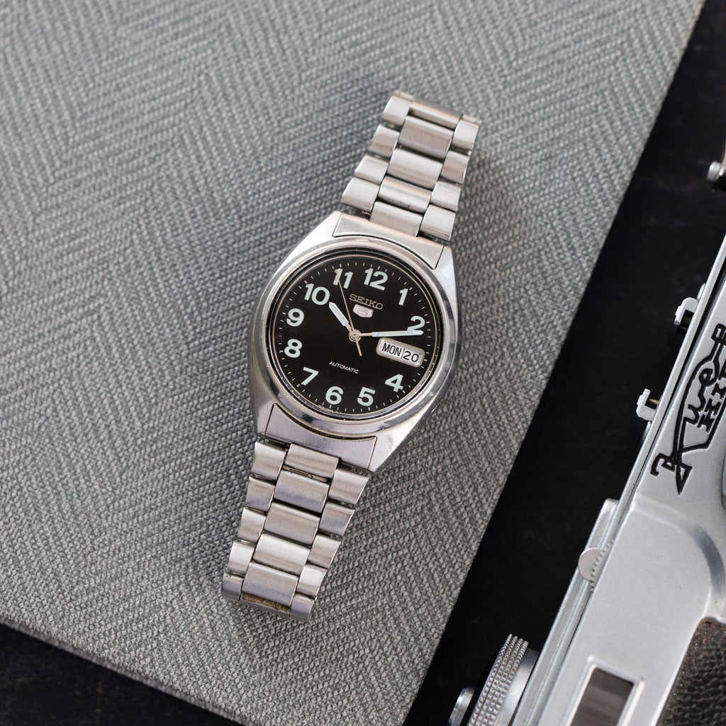 Vintage Watch "Seiko 5", Mens Automatic Japan Watch - VintageDuMarko