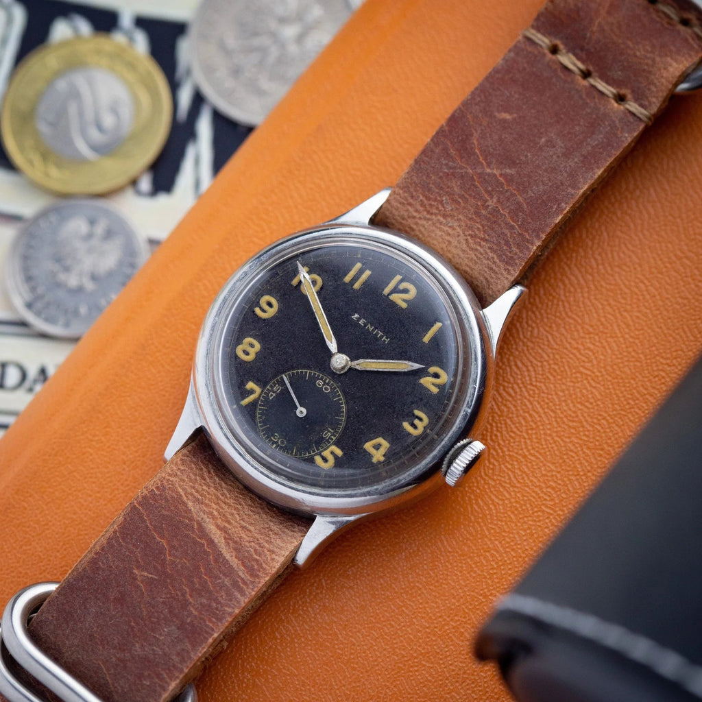 Vintage "Zenith DH" Military WW2 Watch, Swiss Made - VintageDuMarko