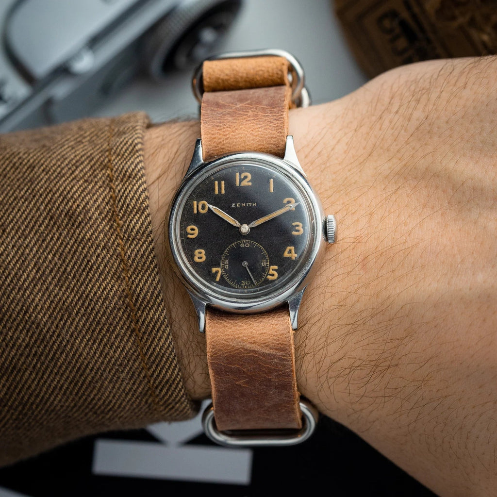Vintage "Zenith DH" Military WW2 Watch, Swiss Made - VintageDuMarko
